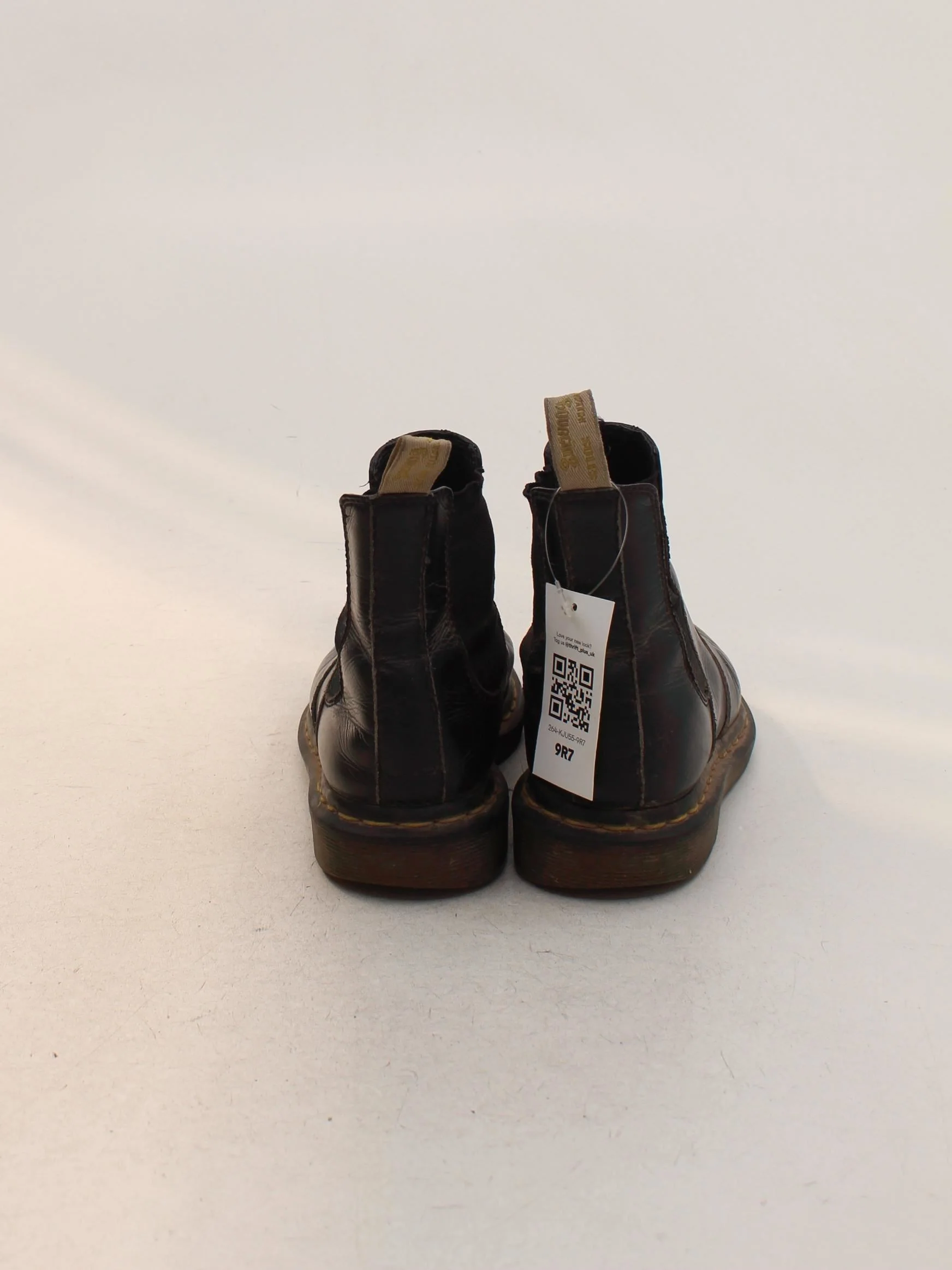 Dr. Martens Women's Boots UK 4 Black 100% Leather Chelsea - Image 3
