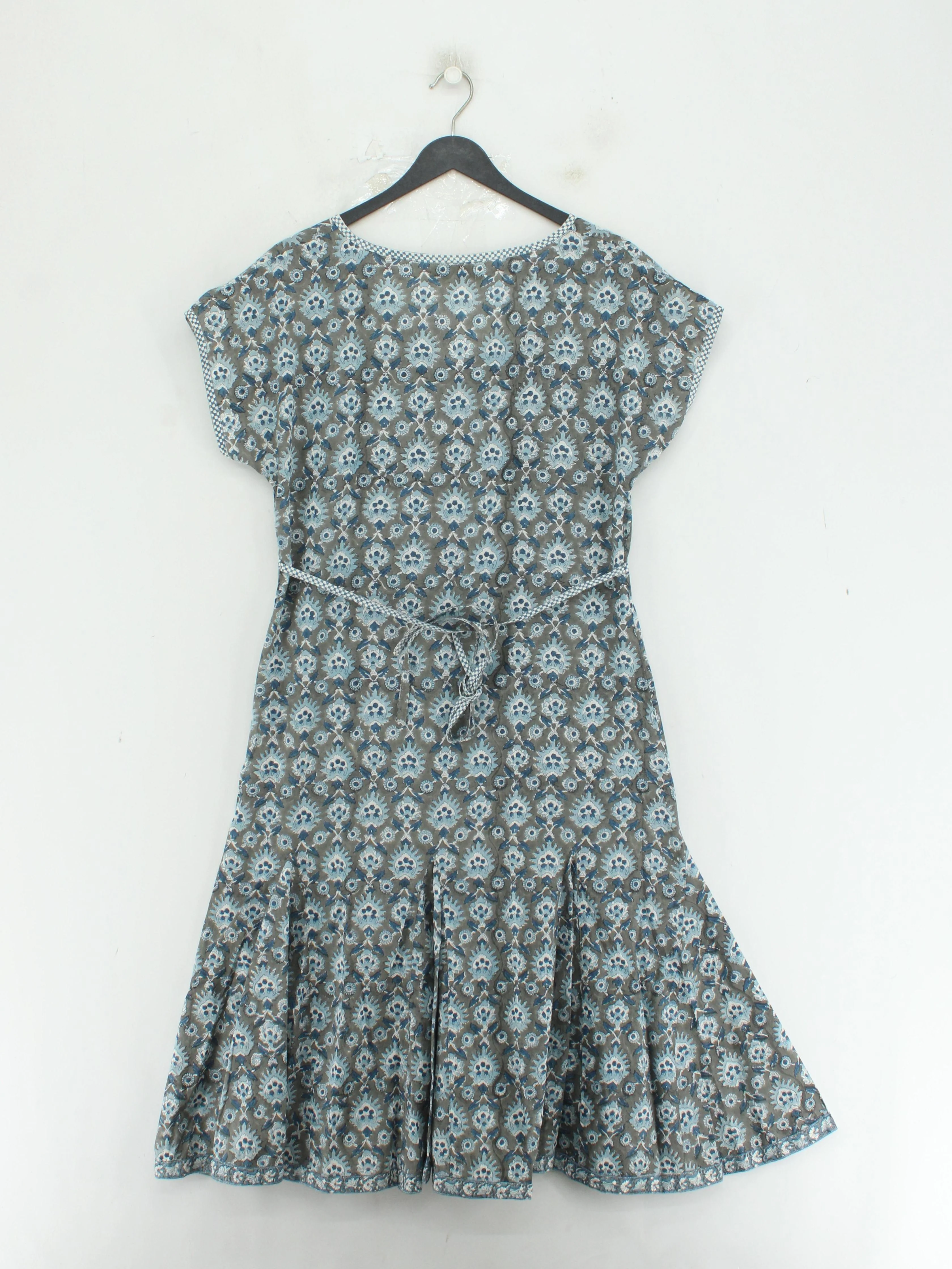 East A-Line Midi Dress UK12 in Grey - Image 2