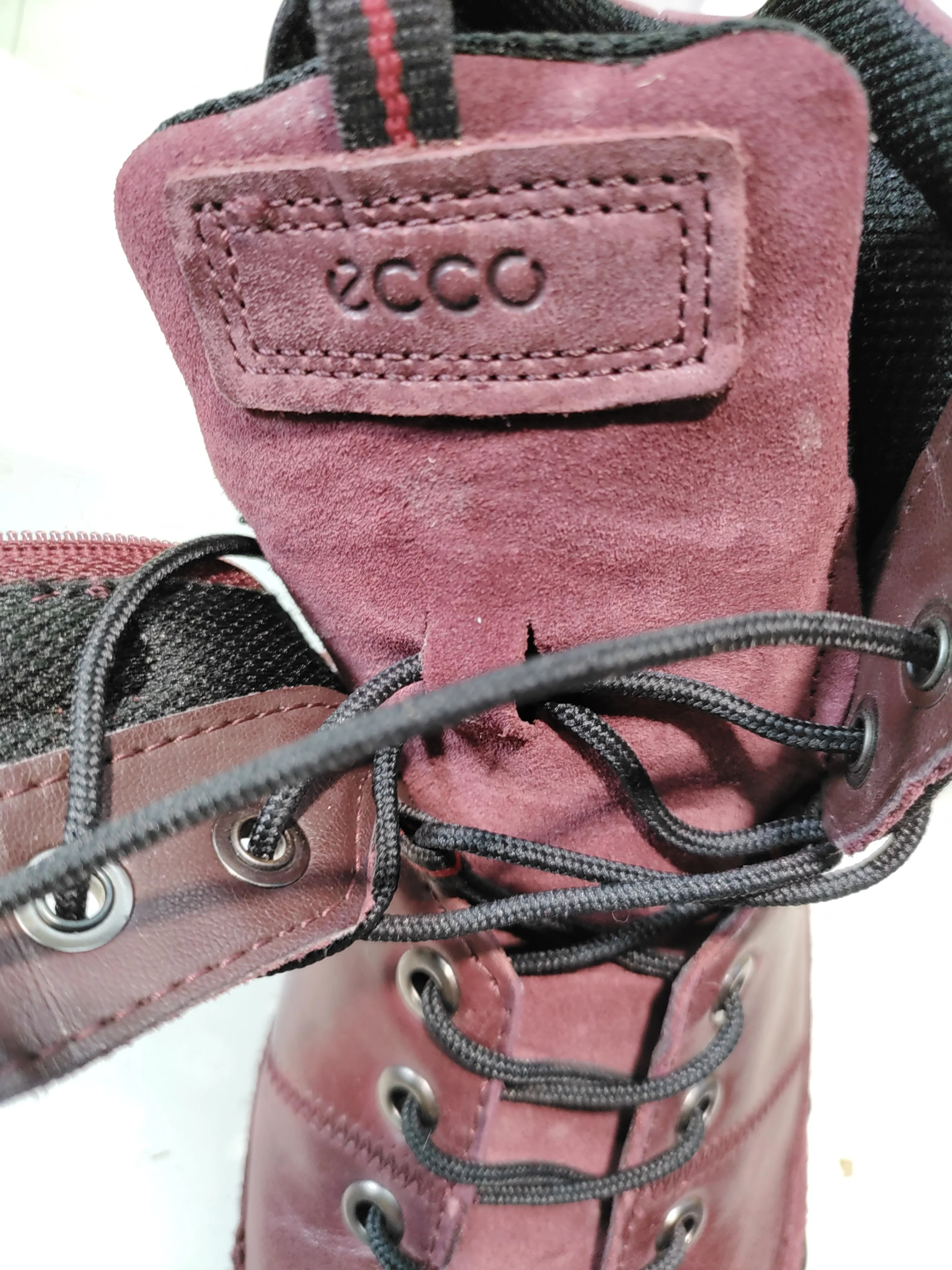 ECCO Men's Boots UK 5 Red Leather with Suede Combat - Image 9