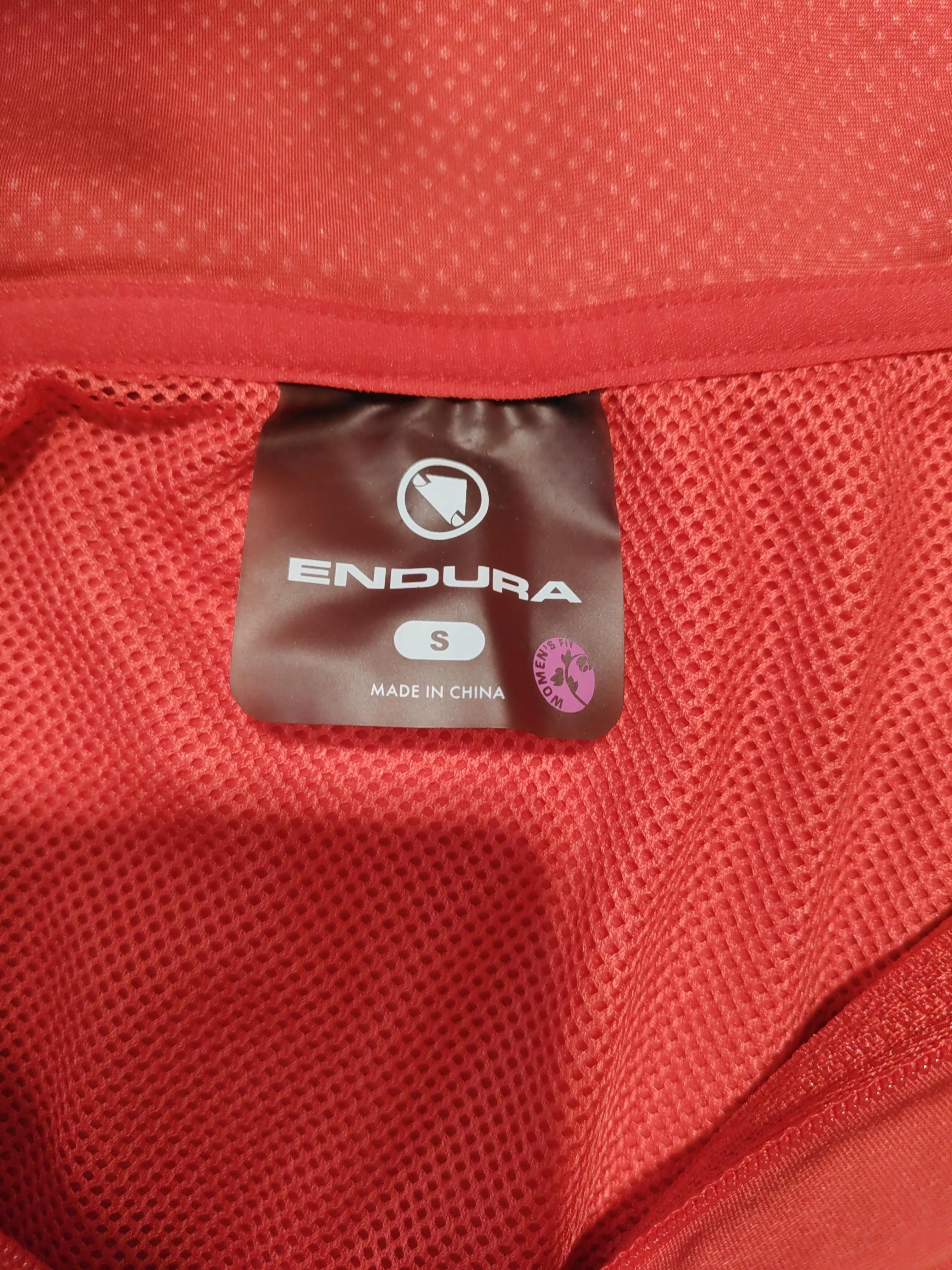 Endura Windbreaker jacket red - Image 6
