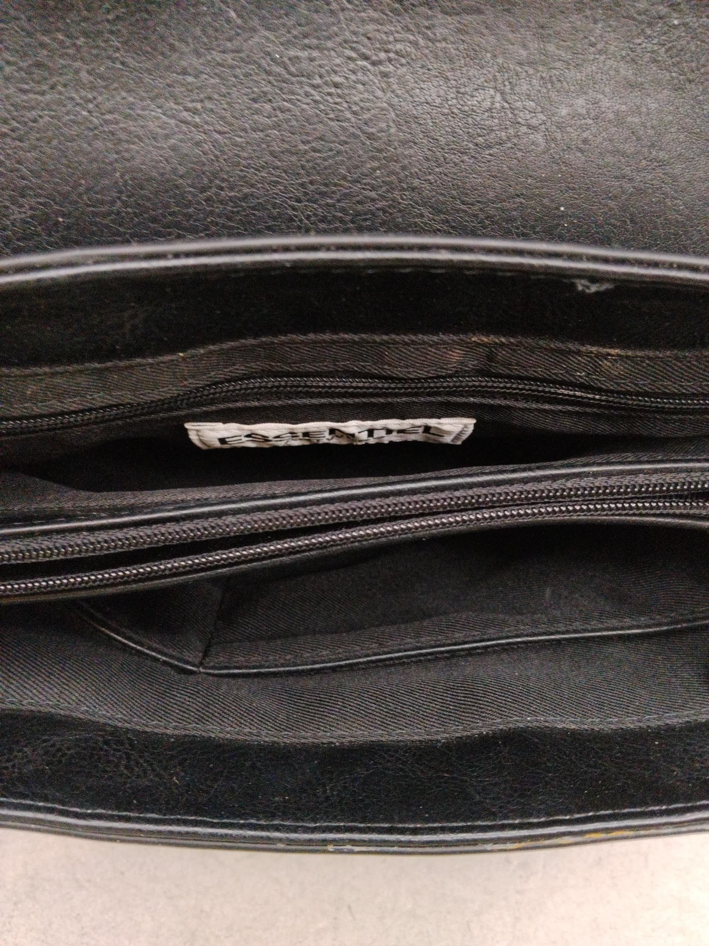 Essentiel Antwerp Women's Bag Black Floral 100% Faux Leather Shoulder Bag - Image 4