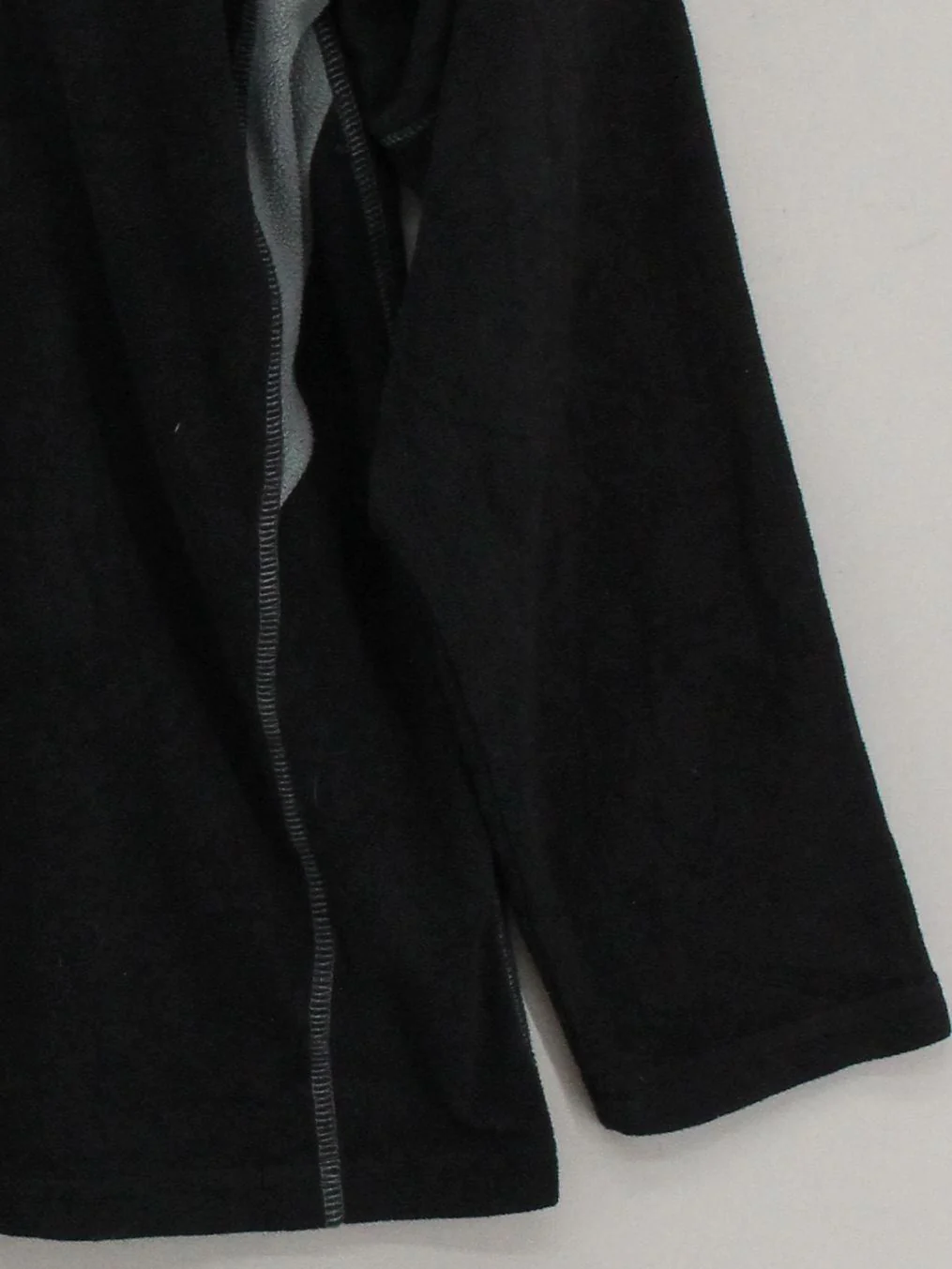 Fila Men's Hoodie L Black 100% Polyester Pullover - Image 4