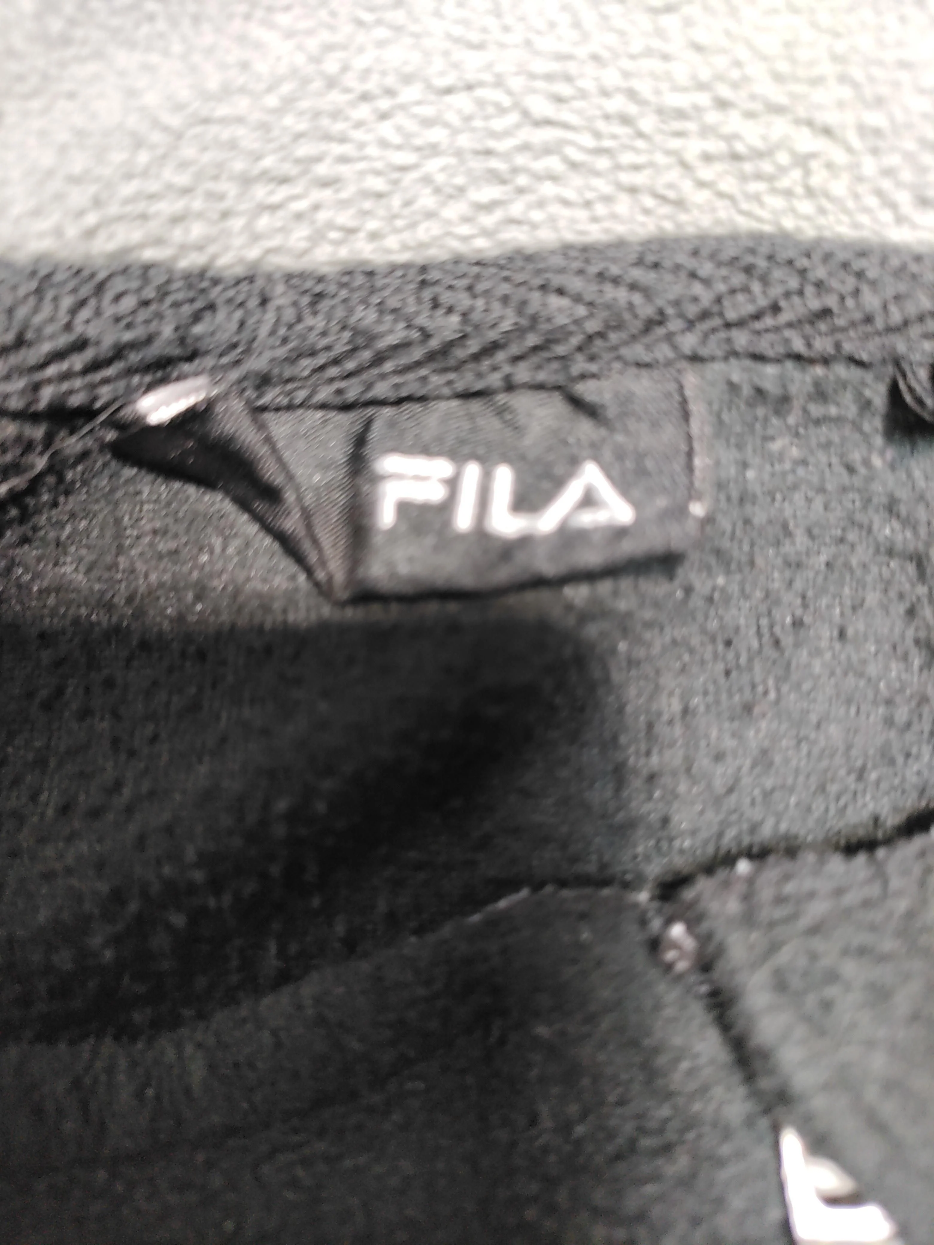 Fila Men's Hoodie L Black 100% Polyester Pullover - Image 5