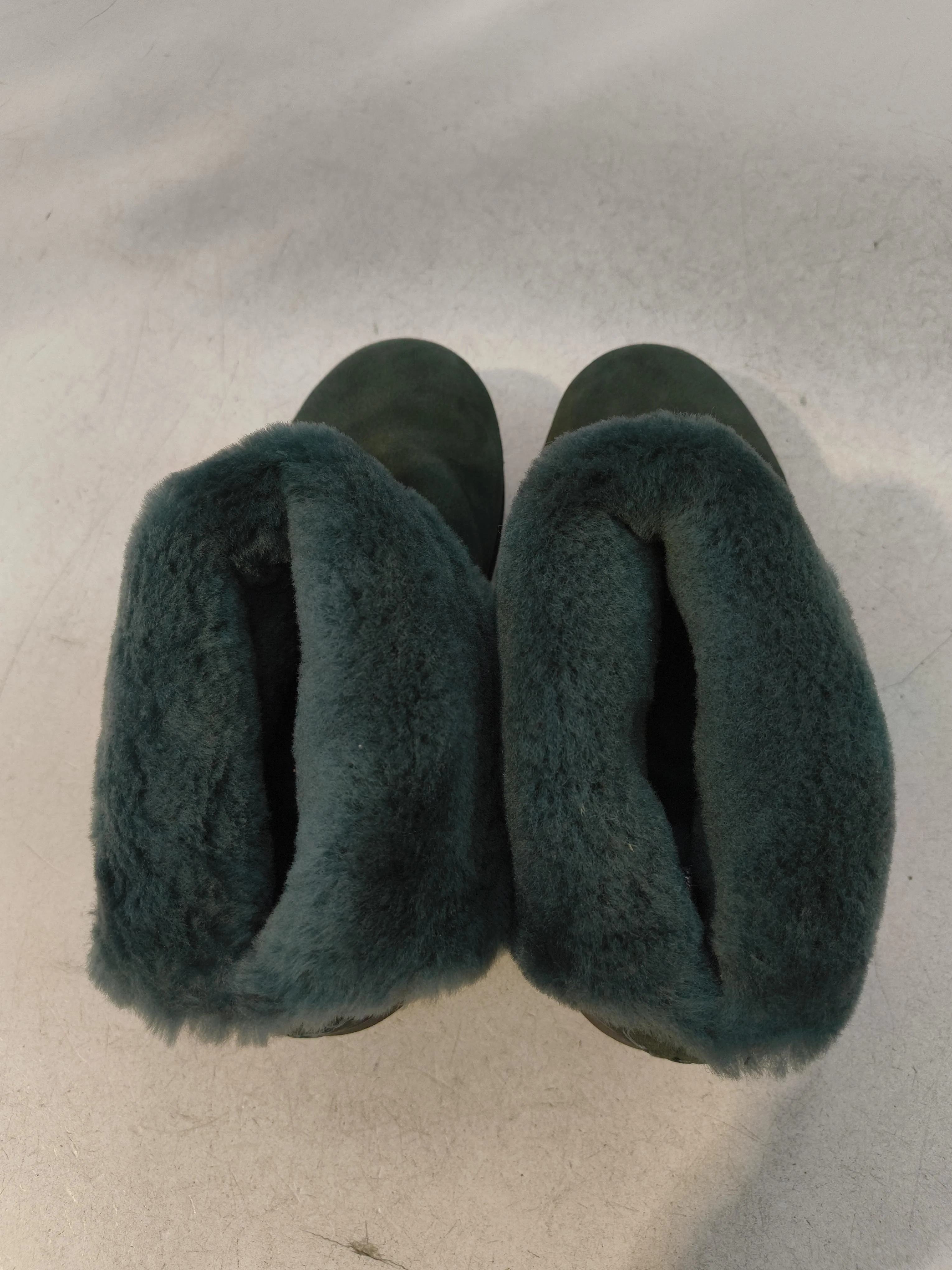 FitFlop Women's Boots UK 6 Green Suede with Faux Fur Platform - Image 6