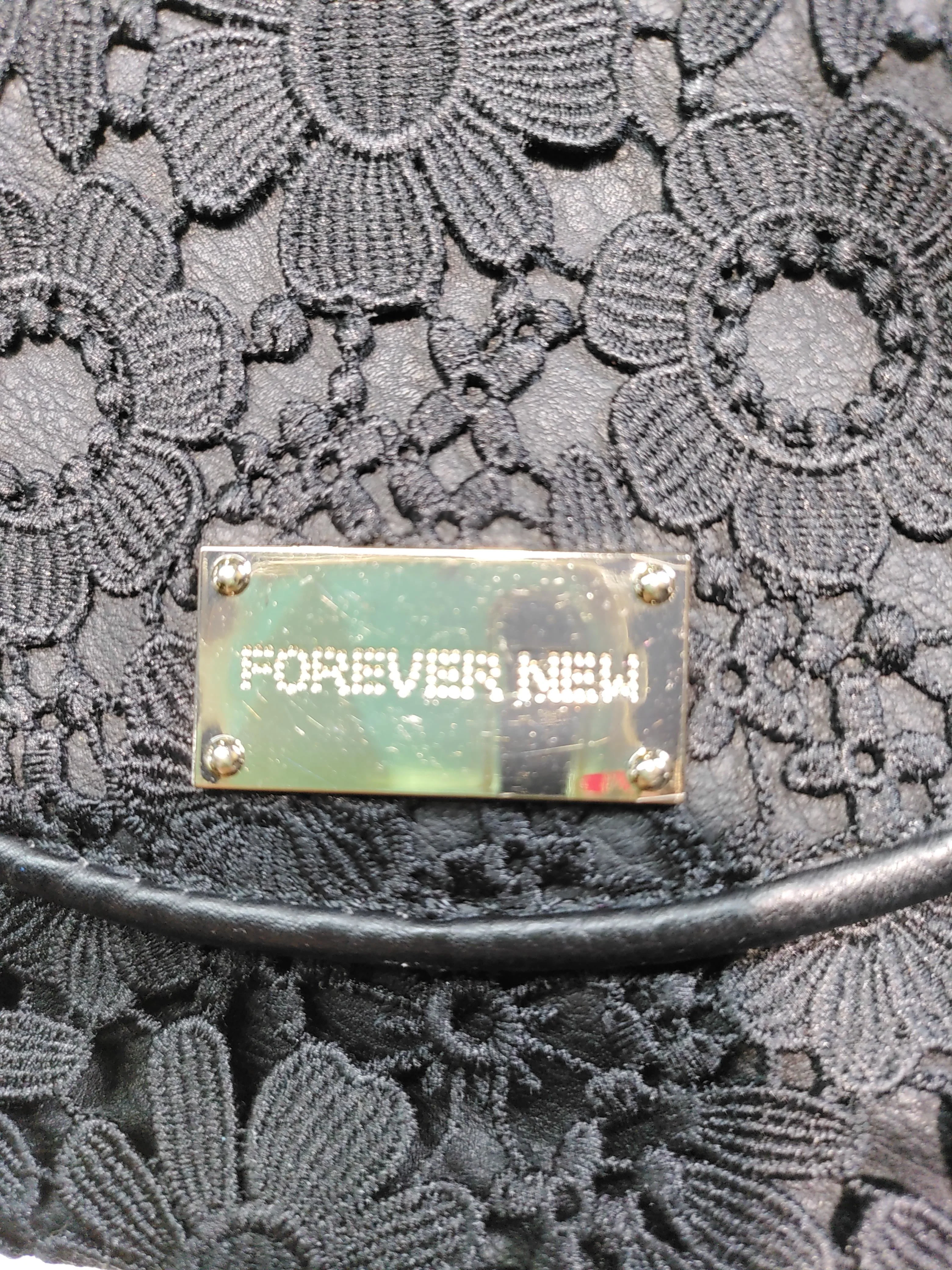 Forever New Women's Bag Black Floral Other with Faux Leather Crossbody - Image 5