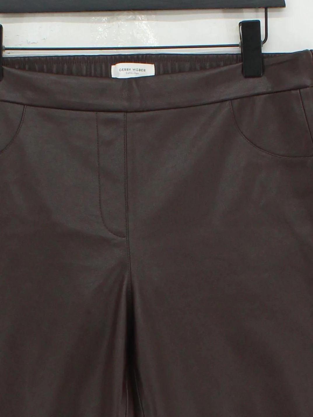 Gerry Weber Women's Trousers W 32 in Brown 100% Faux Leather Tapered Cropped - Image 3