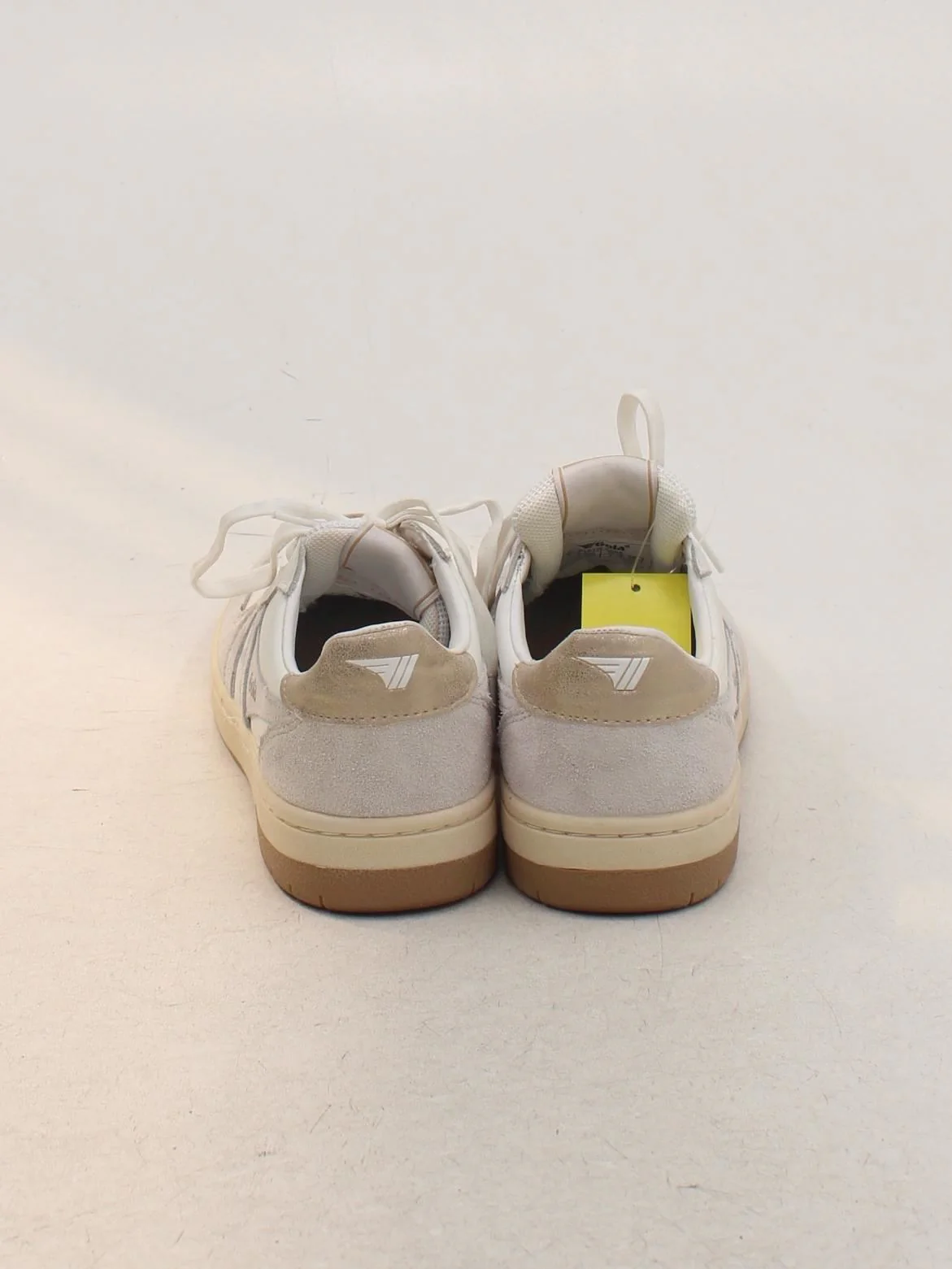 Gola Women's Trainers UK4 in White - Image 3