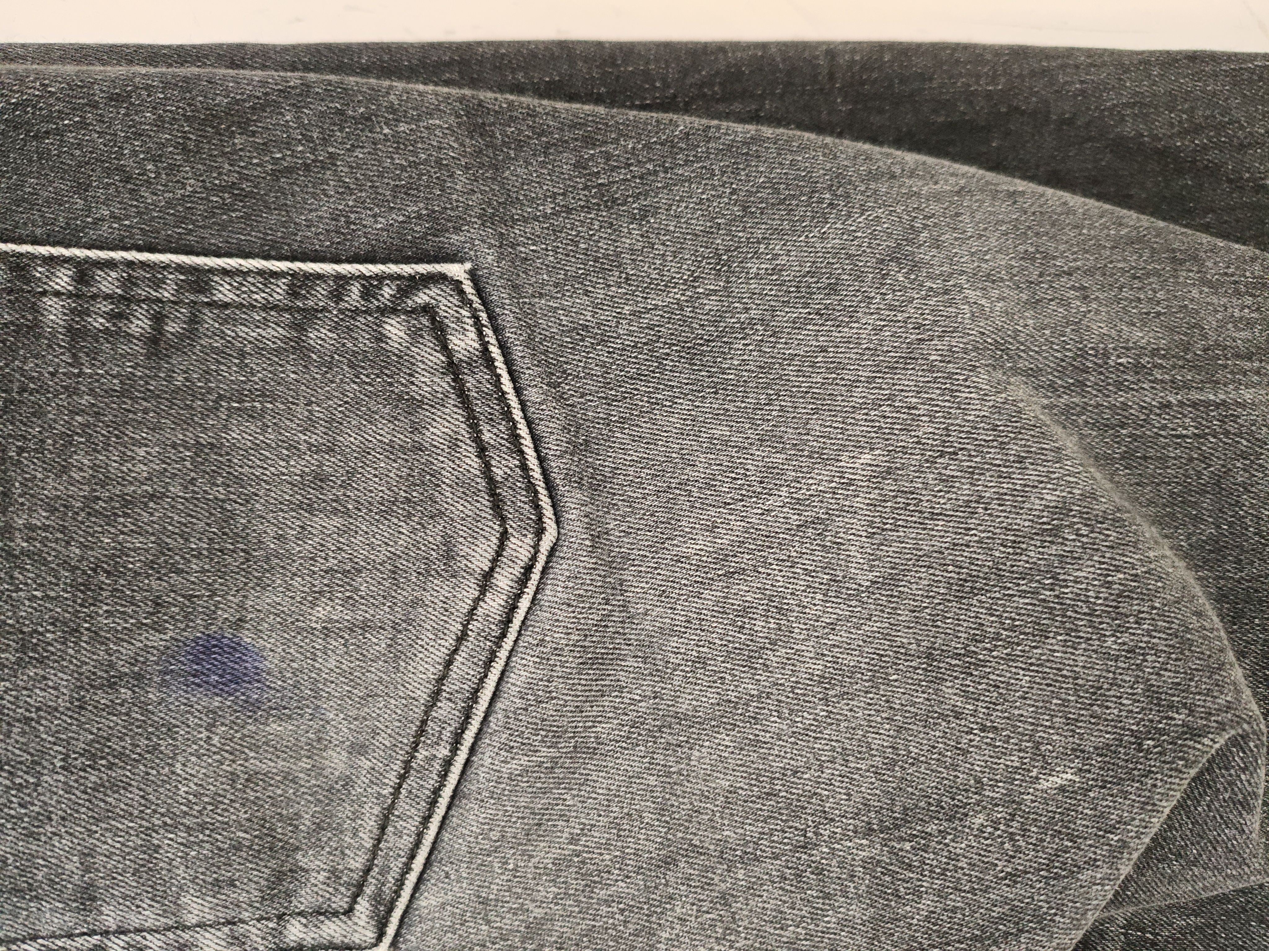 Guess Women's Jeans W 30 in Black 100% Cotton Straight - Image 5