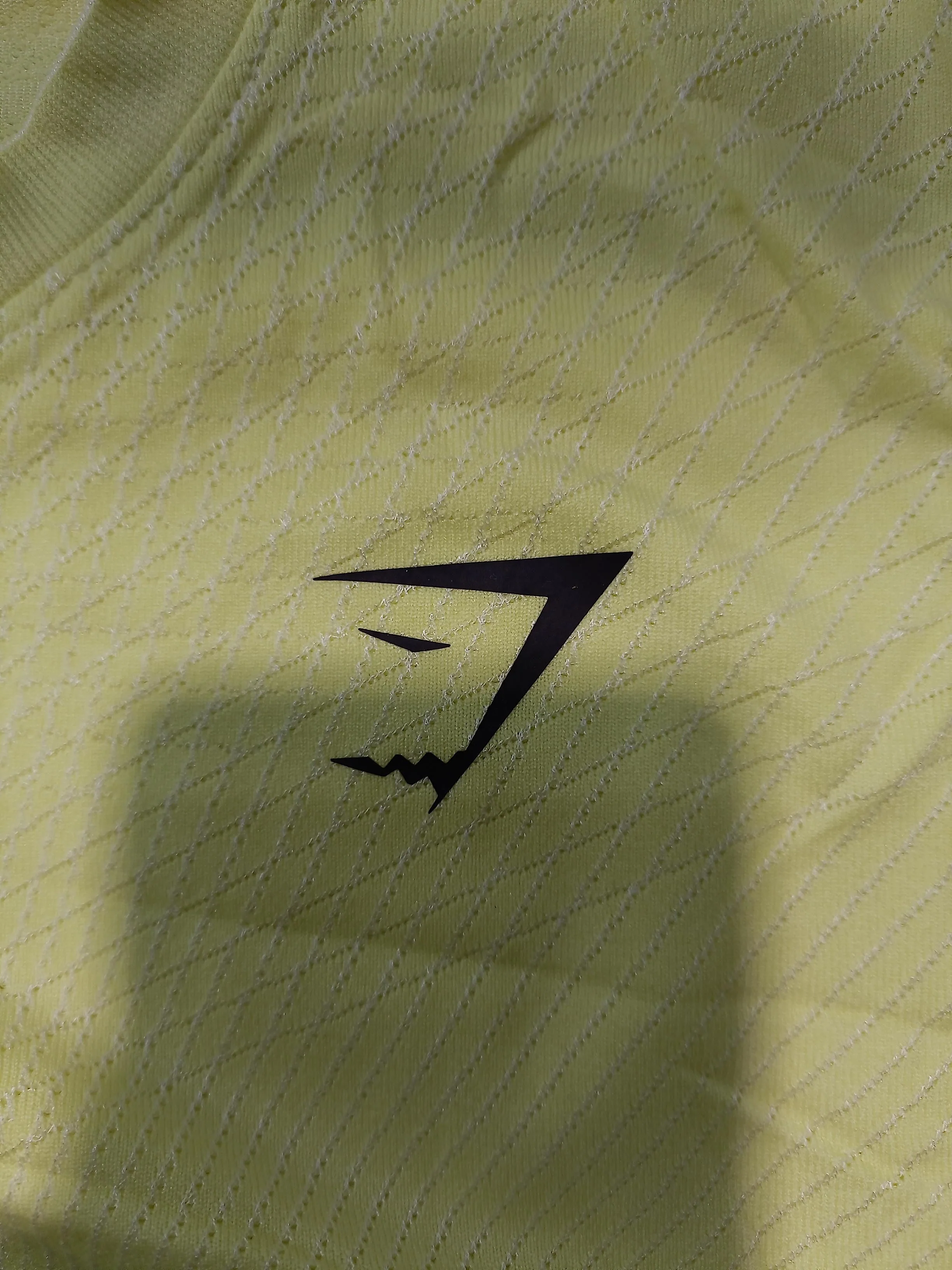 Gymshark Men's T-Shirt XXL Yellow Nylon with Elastane Basic - Image 5