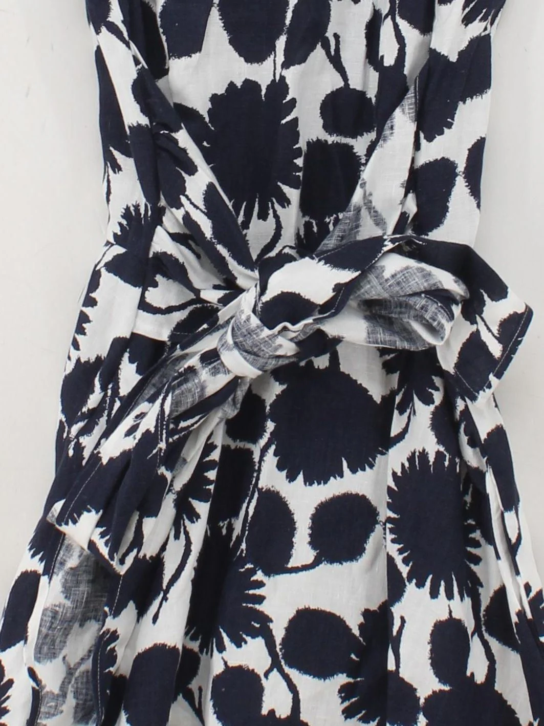 Hobbs Skater Midi Dress UK6 in White - Image 3