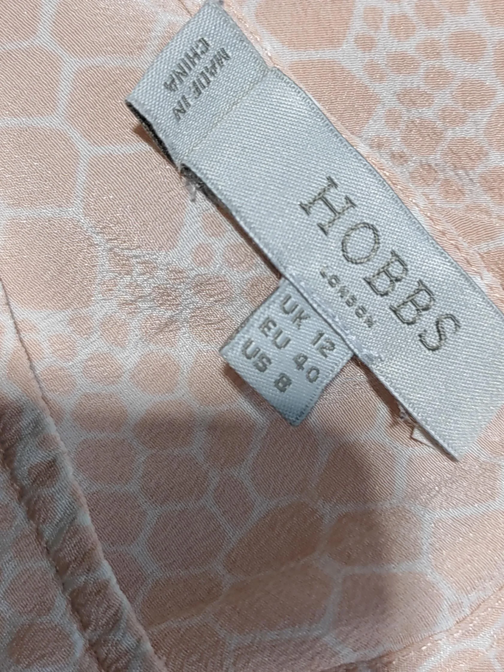 Hobbs Women's Top M Pink Geometric 100% Silk Short Sleeve Round Neck Basic - Image 5