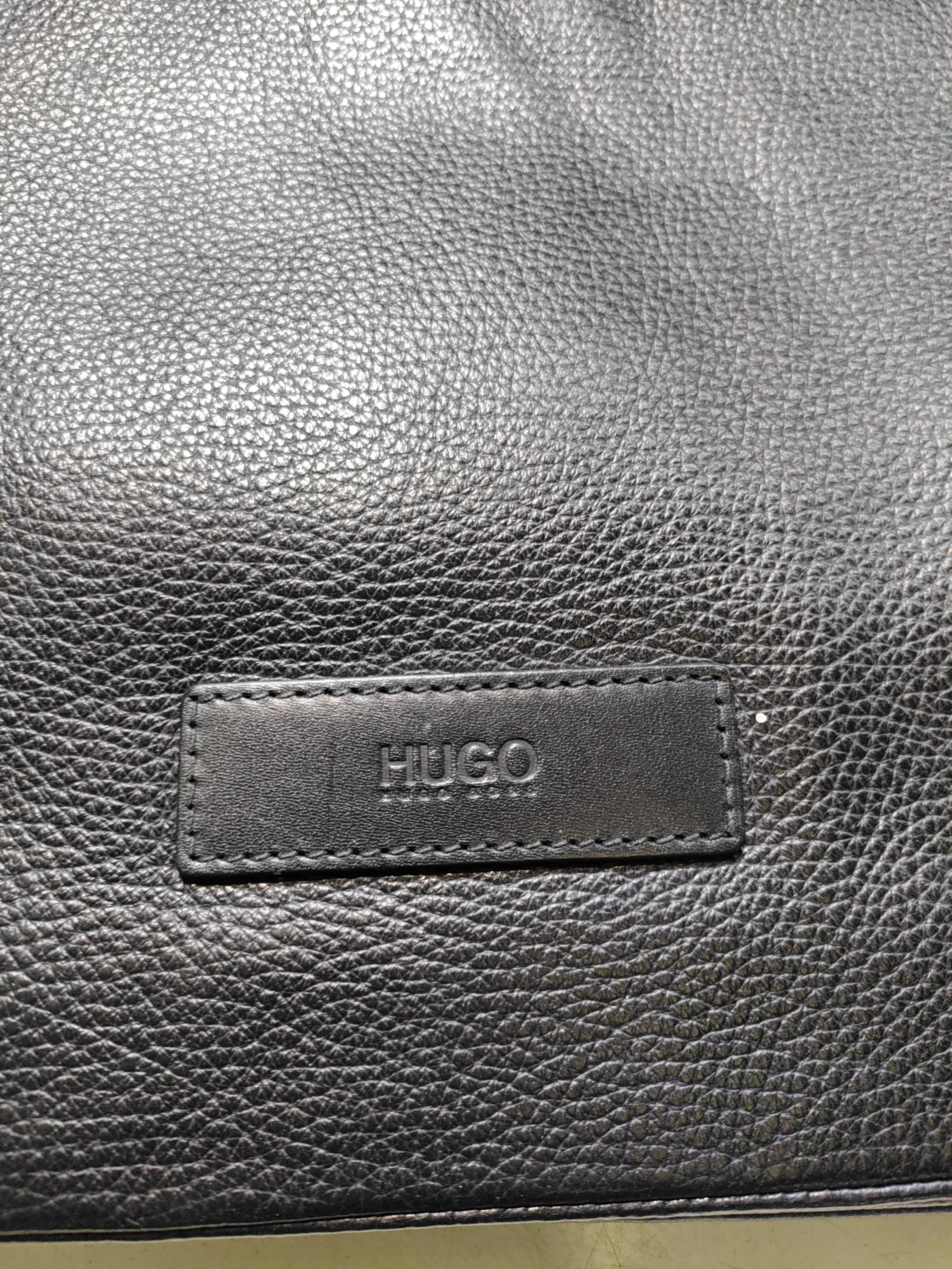 Hugo Boss Men's Bag Black 100% Leather Satchel - Image 5