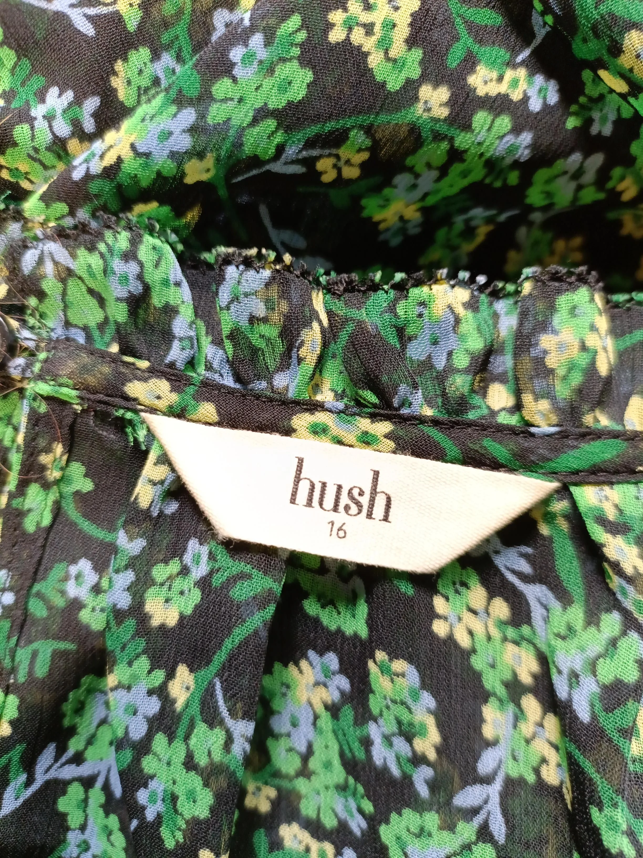 Hush Women's Blouse L Multi Floral 100% Viscose Long Sleeve High Neck Basic - Image 5