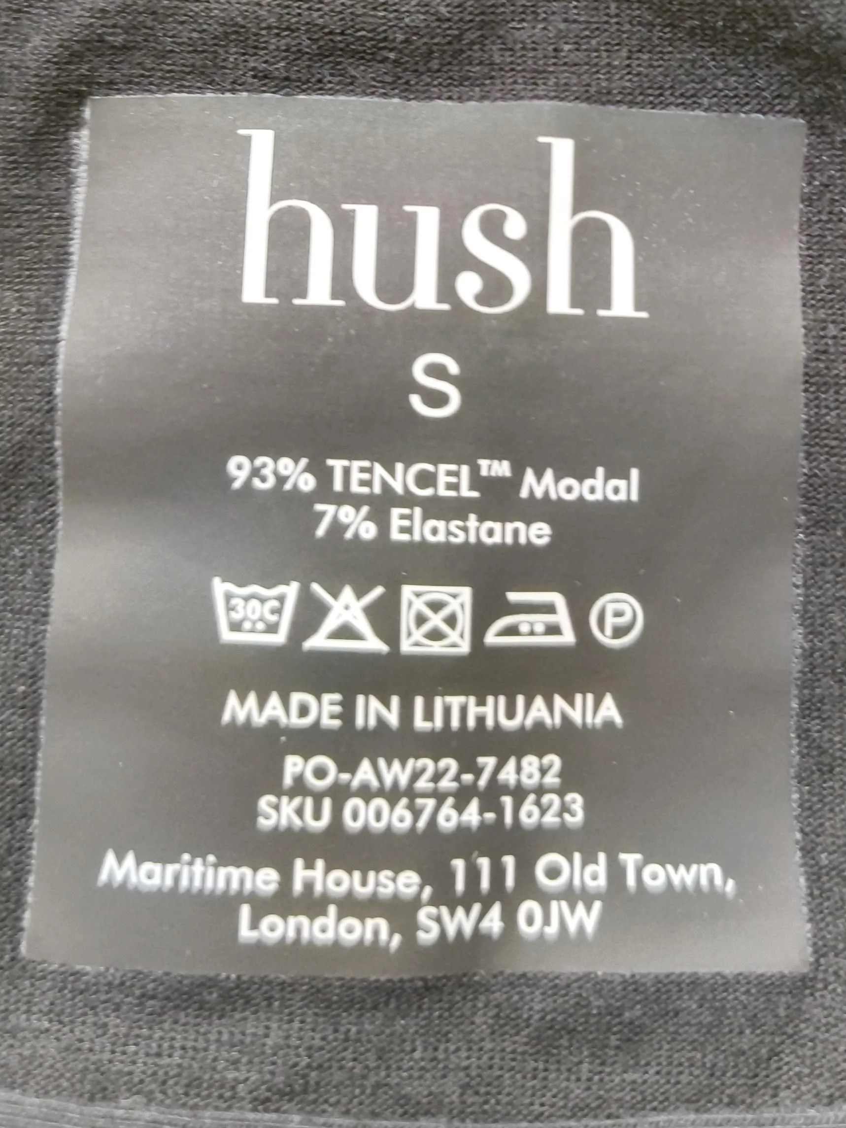 Hush Women's T-Shirt S Black Lyocell Modal with Elastane Sleeveless Basic - Image 7