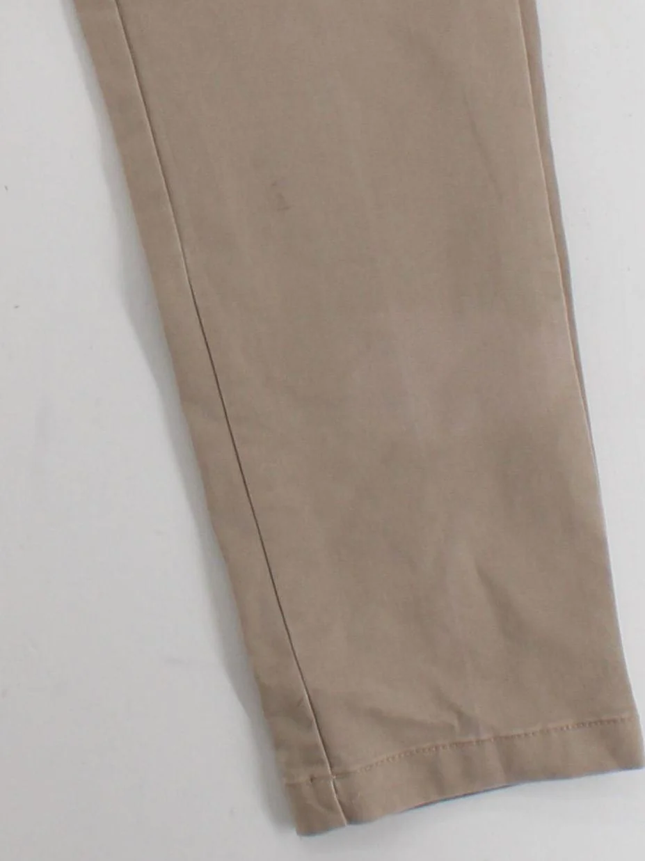 IZOD Men's Trousers W 34 in Tan Cotton with Polyester, Spandex Straight Chino - Image 4