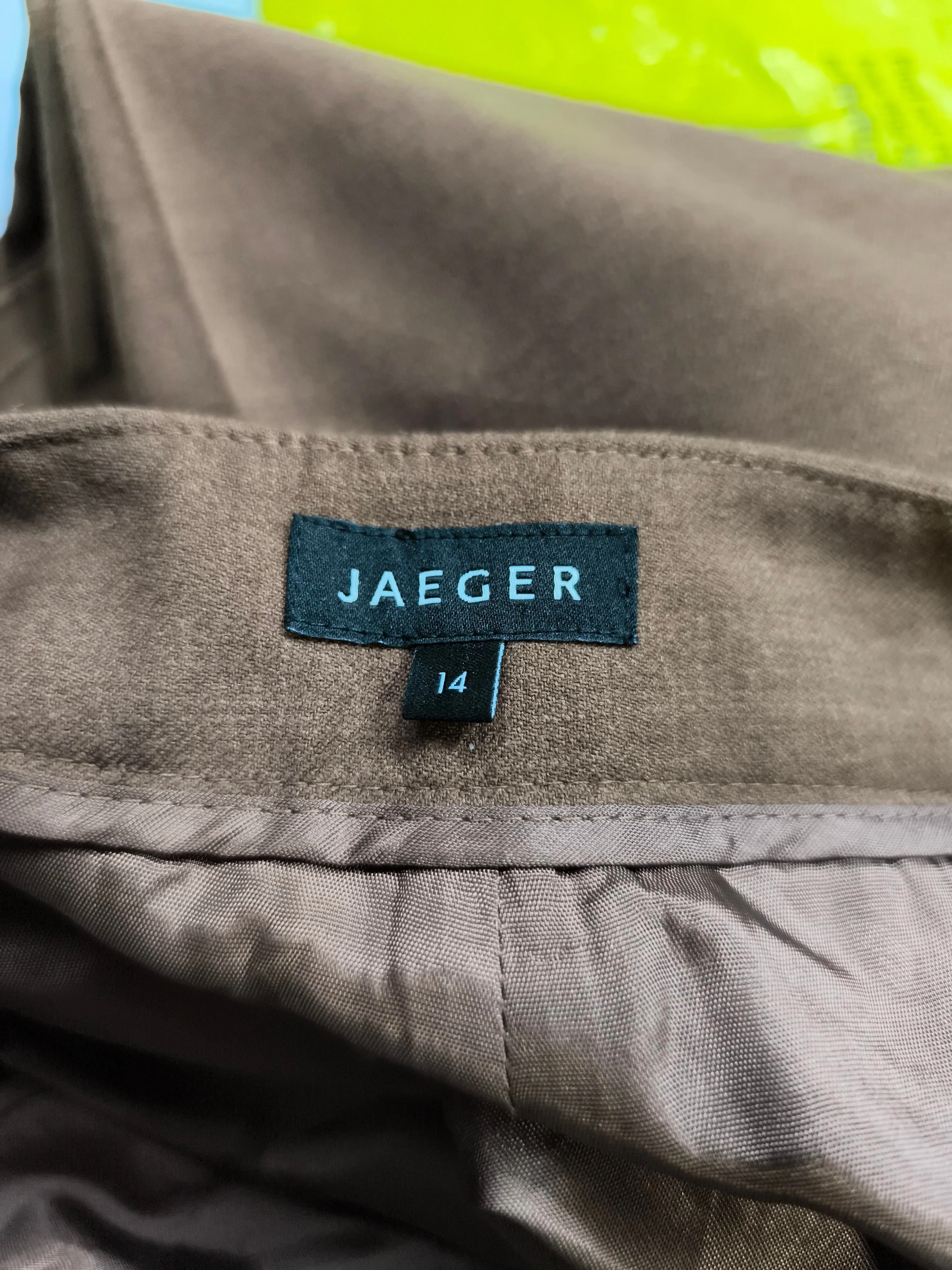 Jaeger Women's Two Piece Suit UK 14 Brown Wool - Image 6