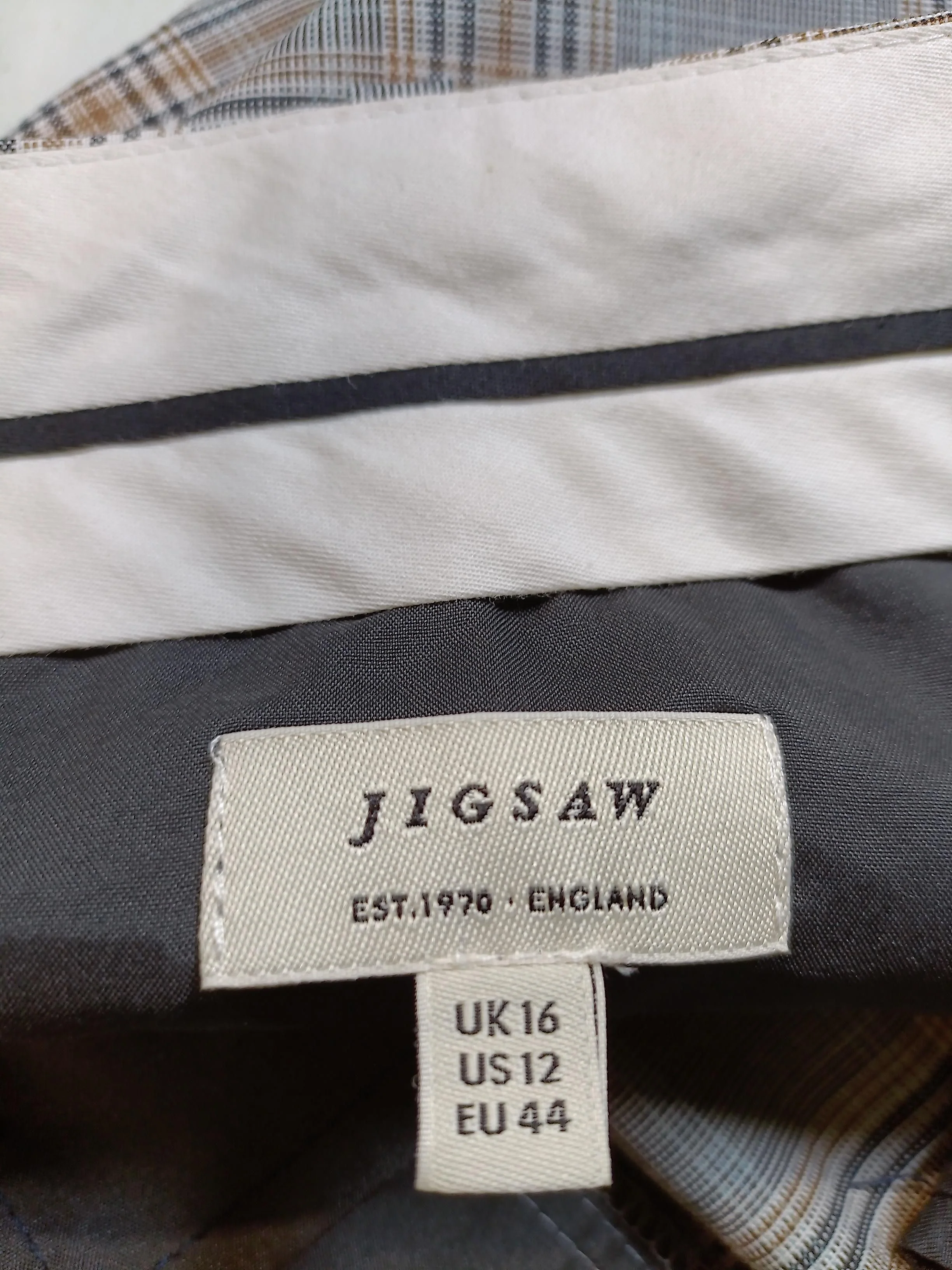 Jigsaw Women's Trousers UK 16 Grey Polyester with Wool, Elastane Chino - Image 6