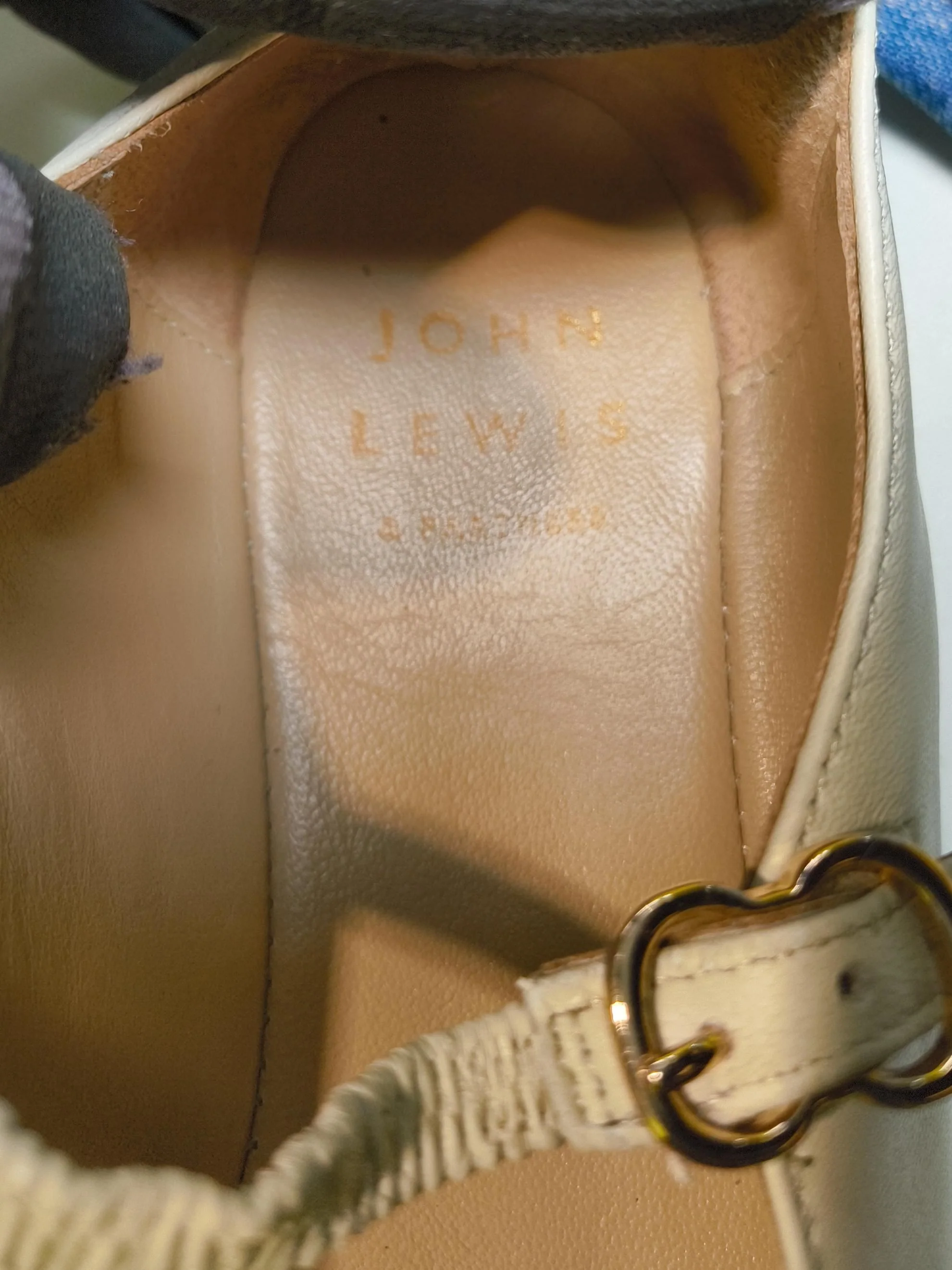 John Lewis Women's Flat Shoes UK 4 Cream 100% Leather Mary Jane - Image 8