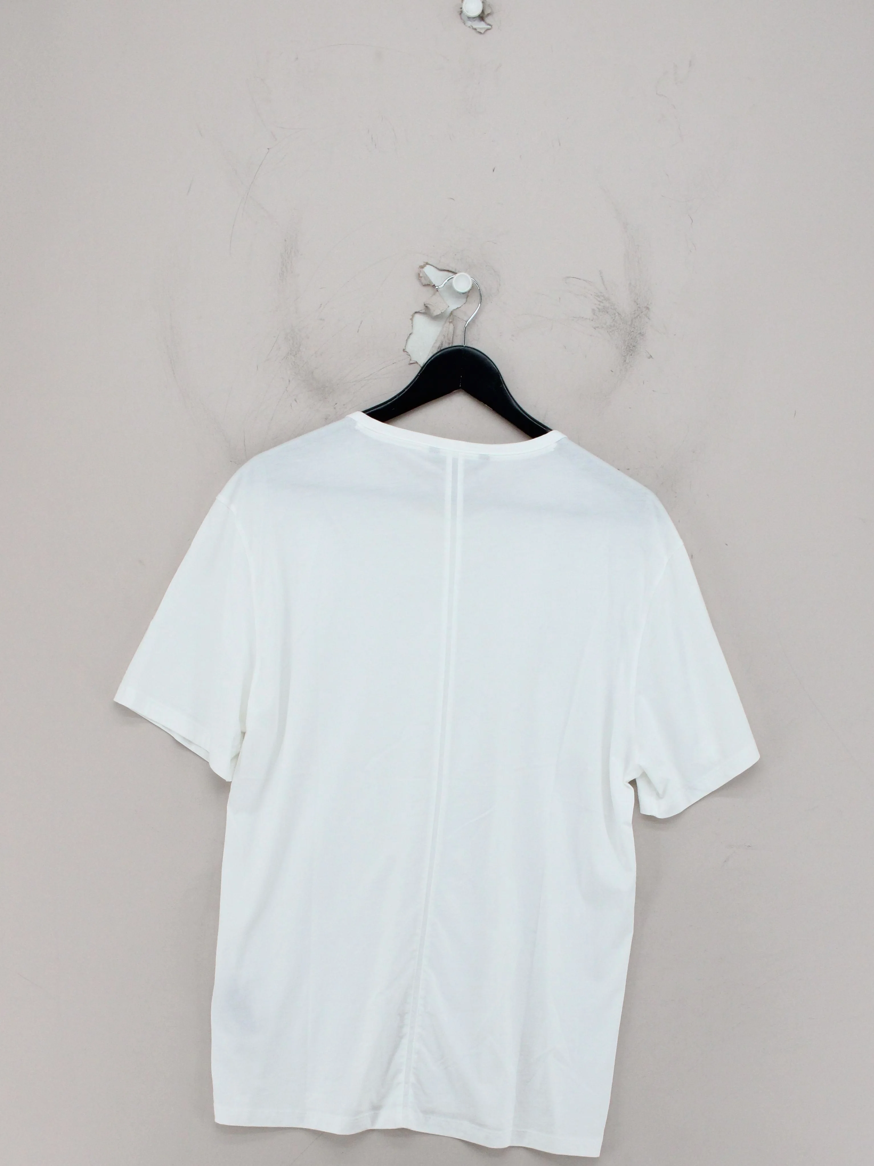 John Varvatos Men's T-Shirt L White 100% Cotton Basic - Image 2