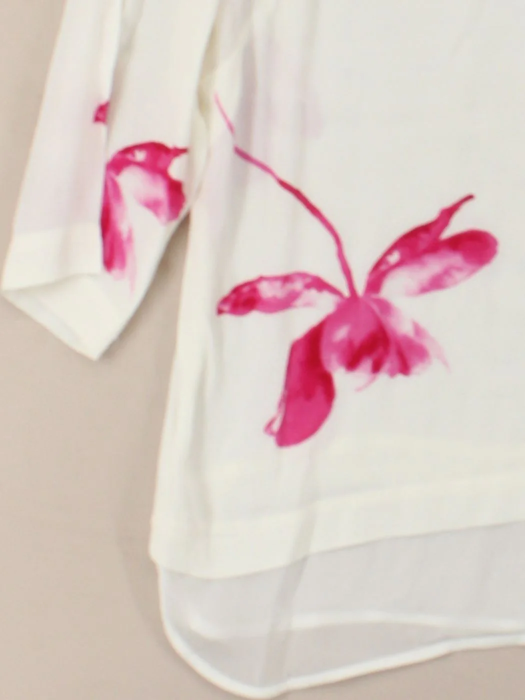 Joules Women's Blouse UK 10 White Floral 100% Other 3/4 Sleeve Round Neck Basic - Image 4