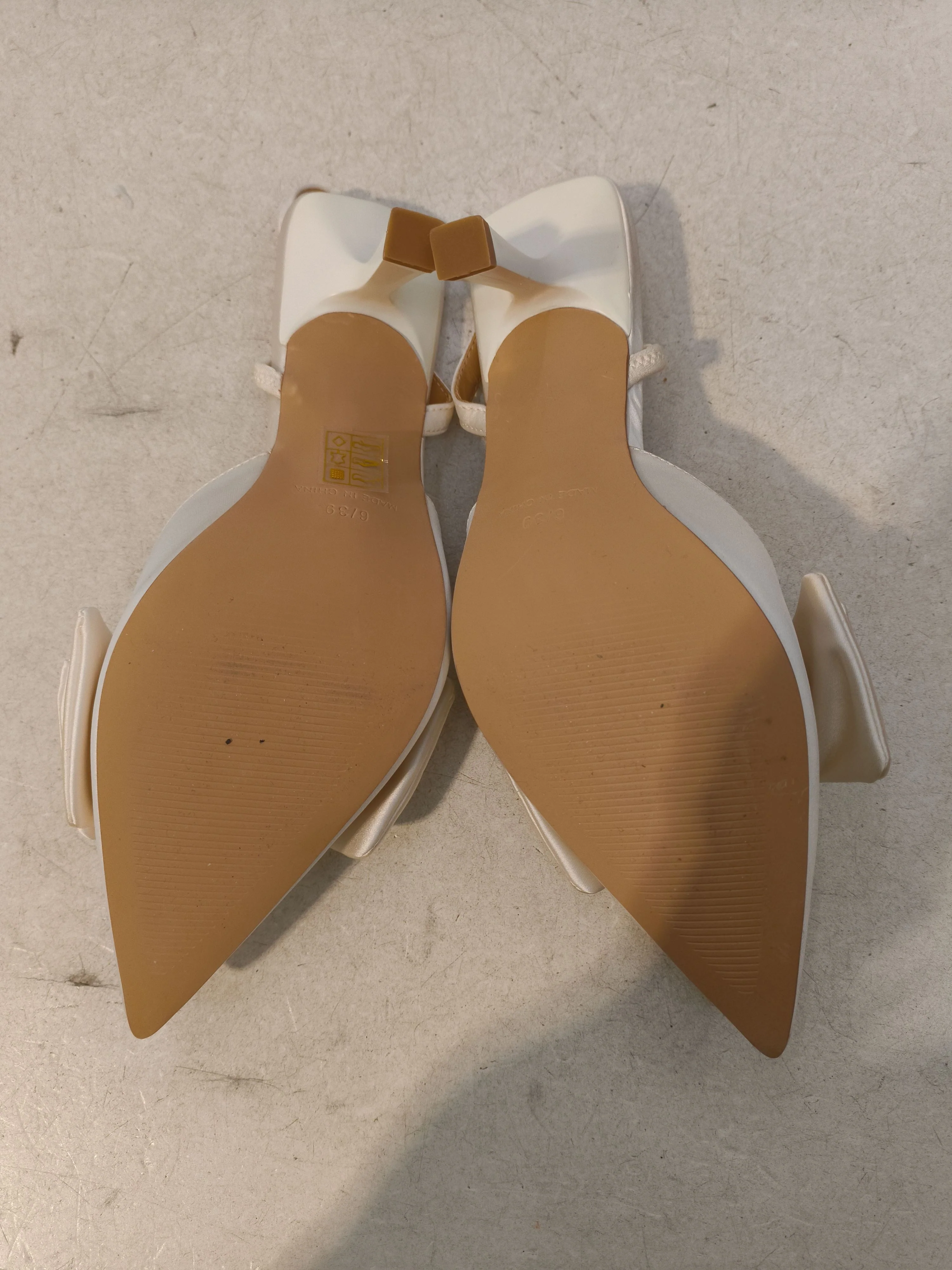 Karen Millen Women's Heels UK 6 Cream 100% Other Court New with tags - Image 8