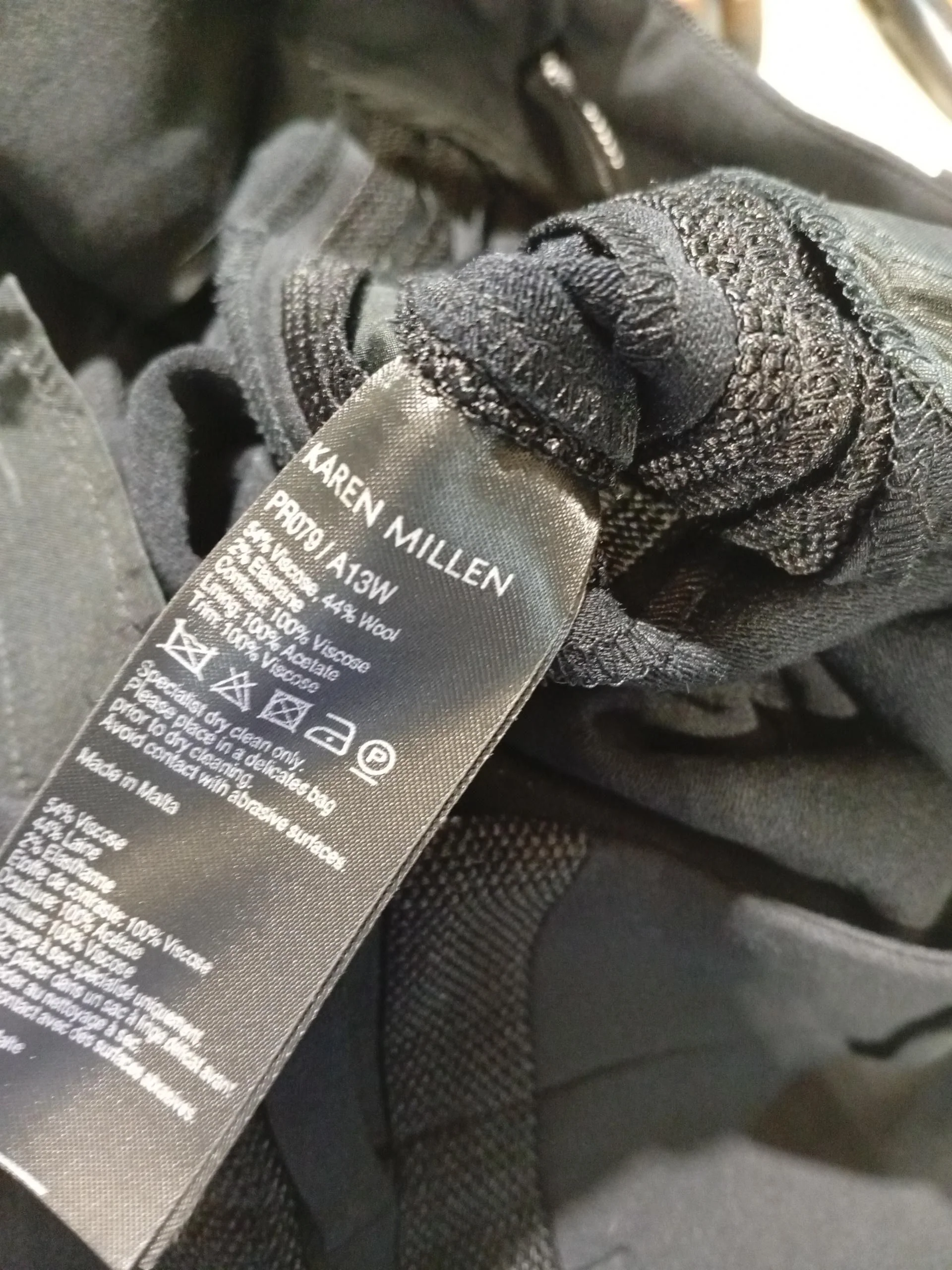 Karen Millen Women's Trousers UK 8 Black Viscose with Wool, Elastane Chino - Image 6