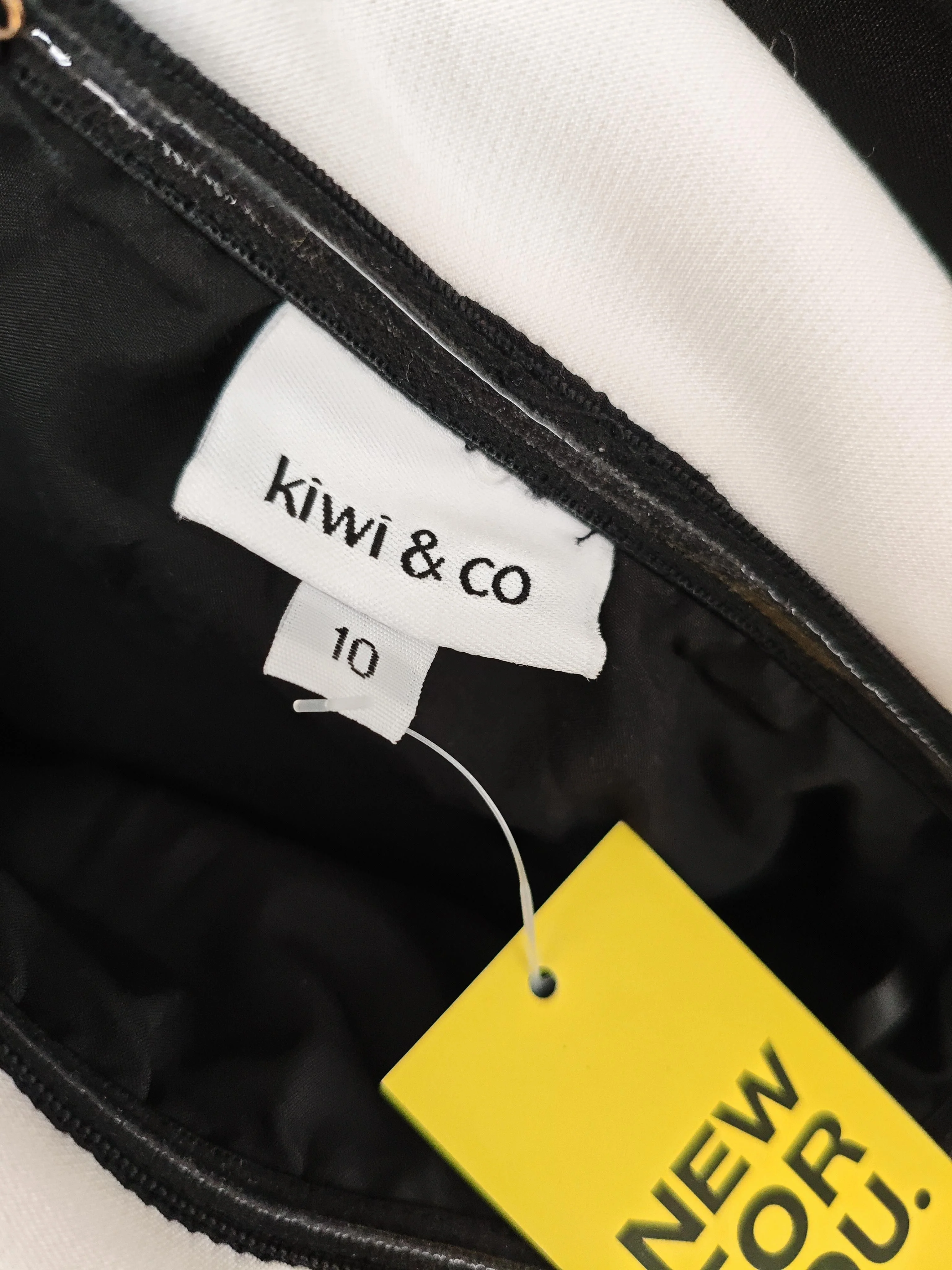 kiwi & co Skater Mini Dress UK10 in Black - Image 7
