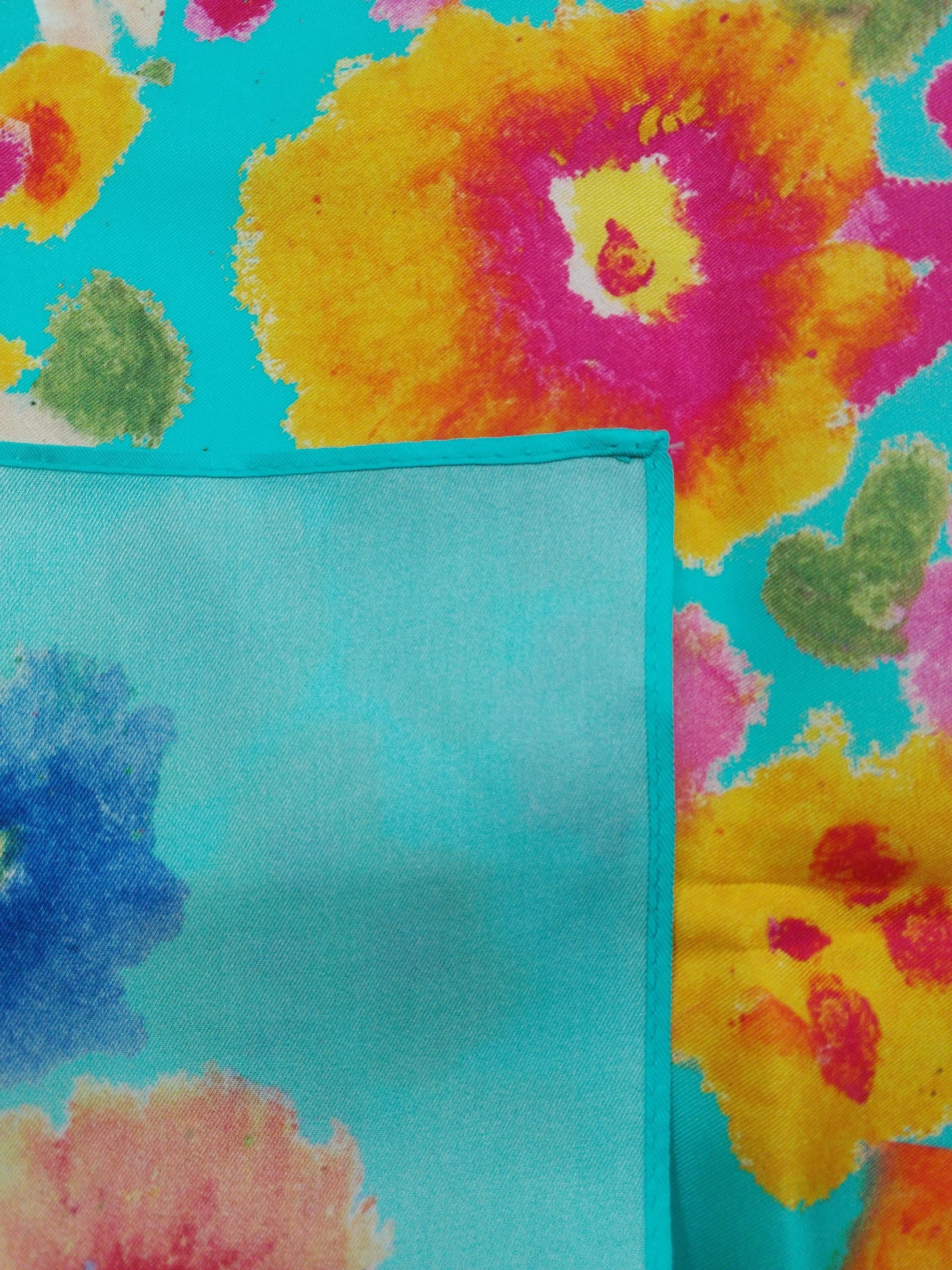 Kurt Geiger Women's Scarf Multi Floral 100% Silk Rectangle Scarf - Image 4
