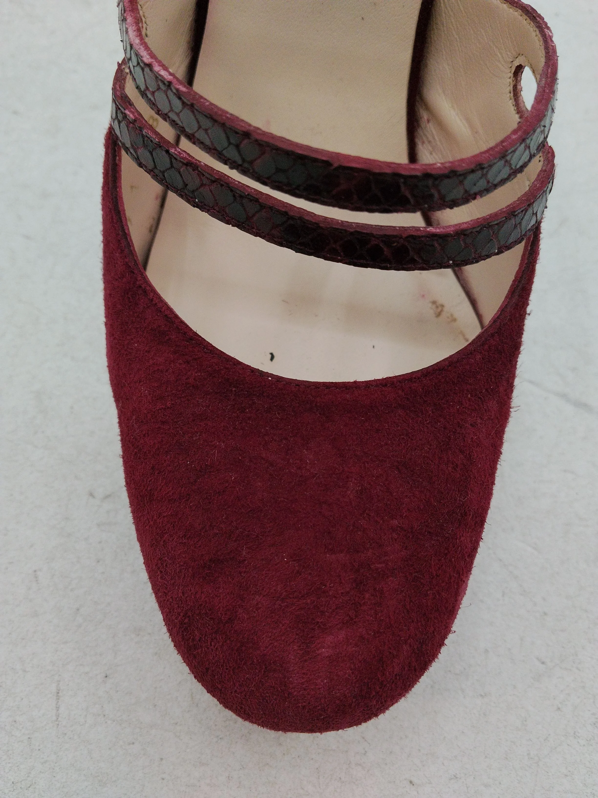 L.K. Bennett Women's Heels UK 5 Red Animal Print Suede with Leather Court - Image 8