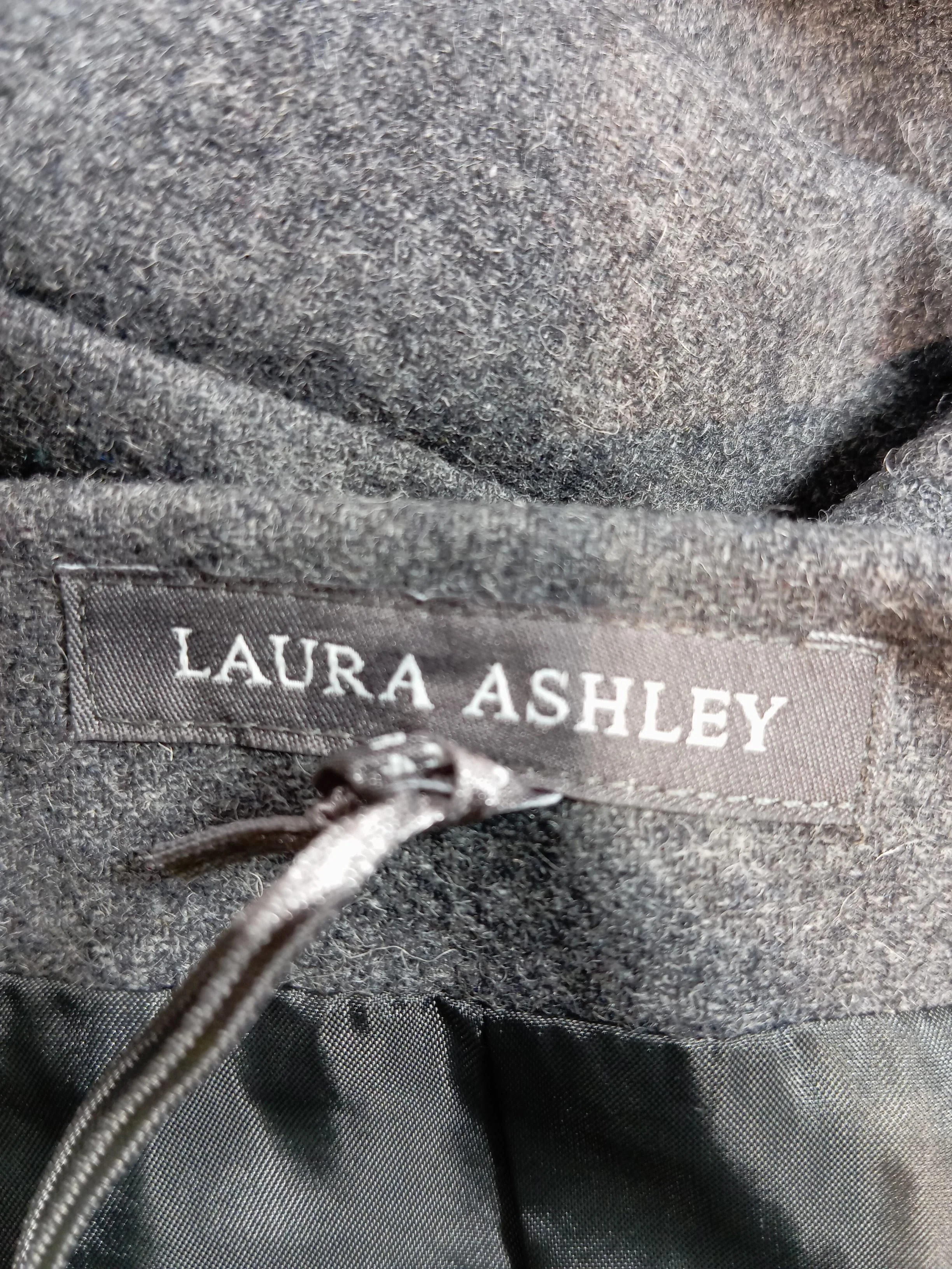 Laura Ashley Women's Midi Skirt UK 12 Grey Wool - Image 6