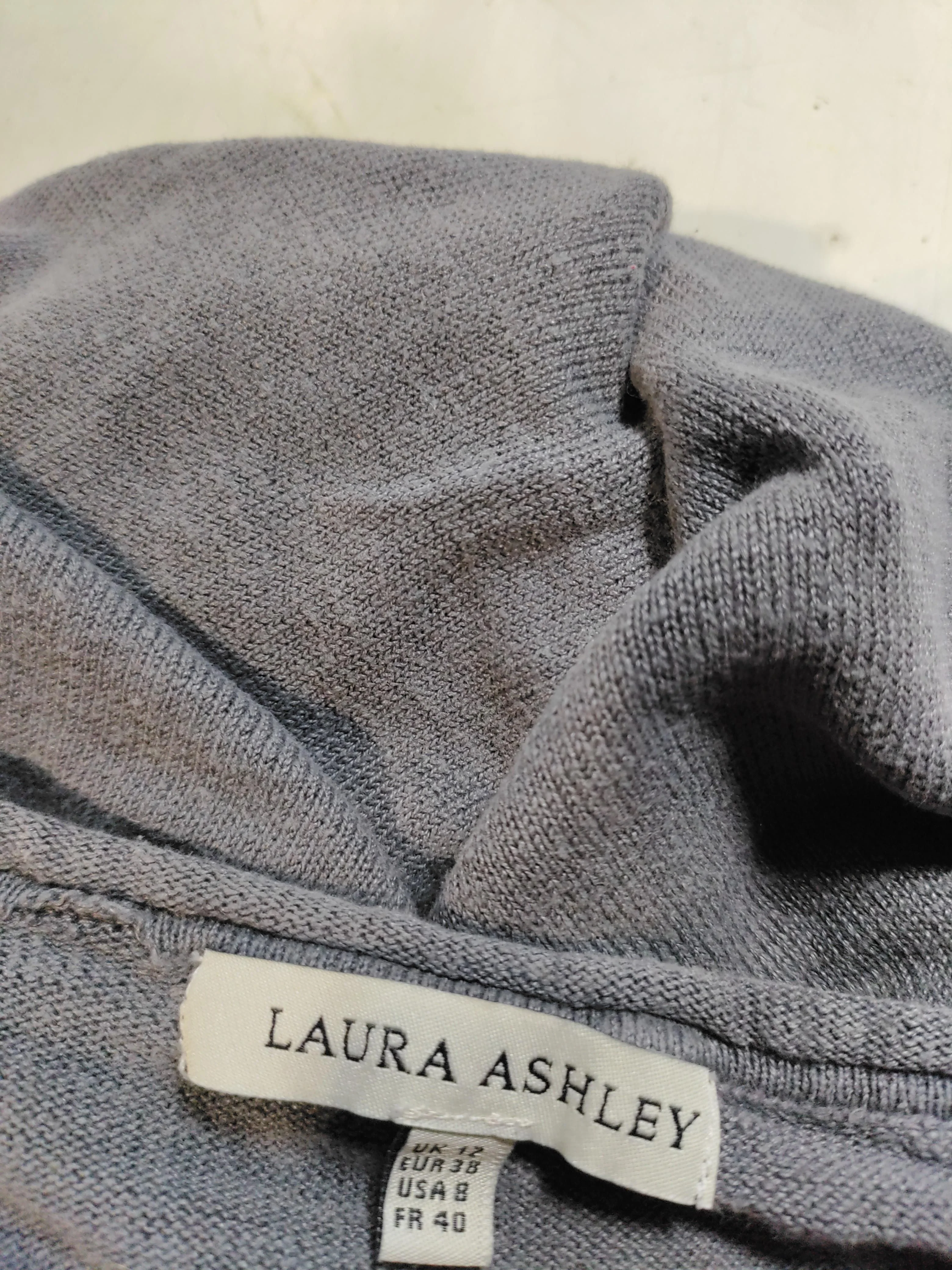 Laura Ashley Women's T-Shirt UK 12 Grey Linen with Cotton Basic - Image 6