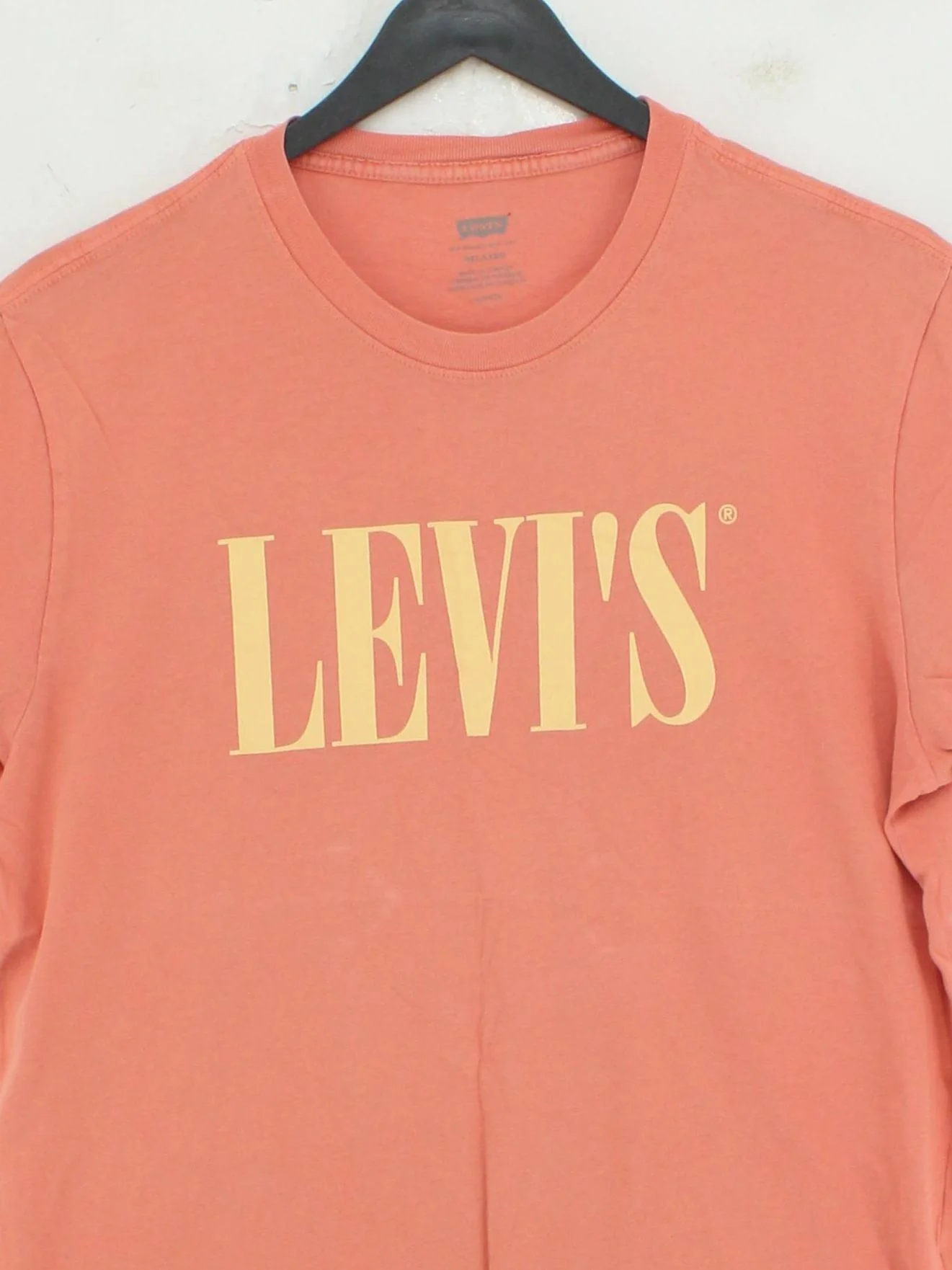 Levi’s Men's T-Shirt S Orange Graphic 100% Cotton Basic - Image 3