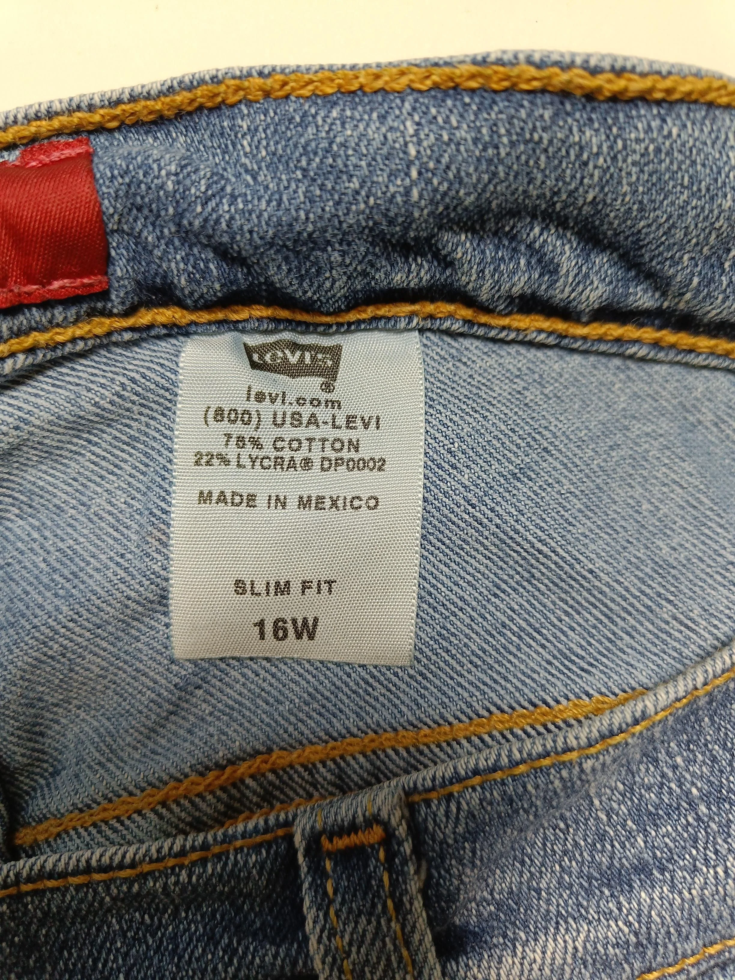 Levi’s Women's Jeans UK 20 Blue Cotton with Elastane Cropped - Image 6