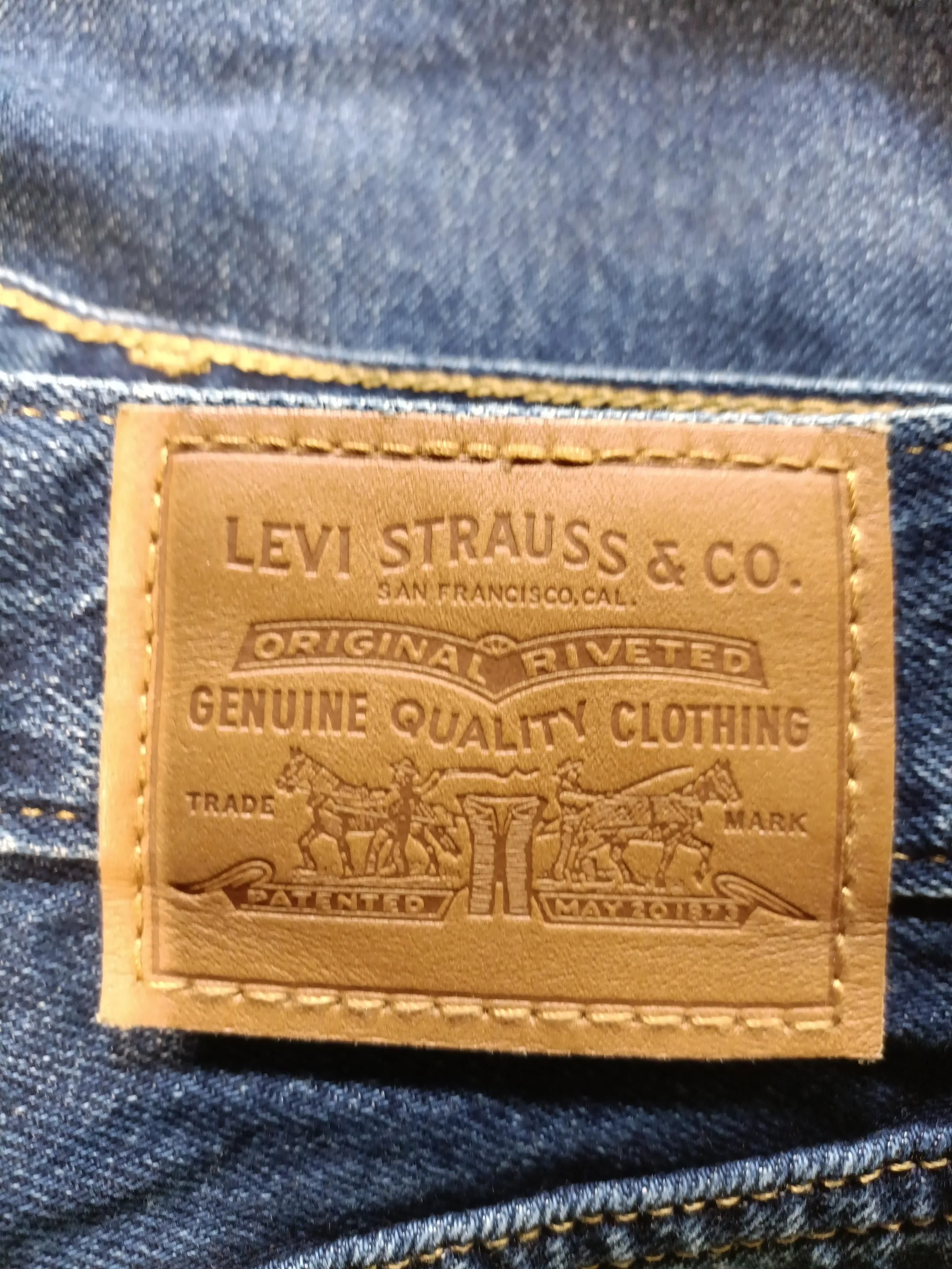 Levi’s Women's Jeans W 23 in Blue Cotton with Lyocell Modal Mom - Image 5