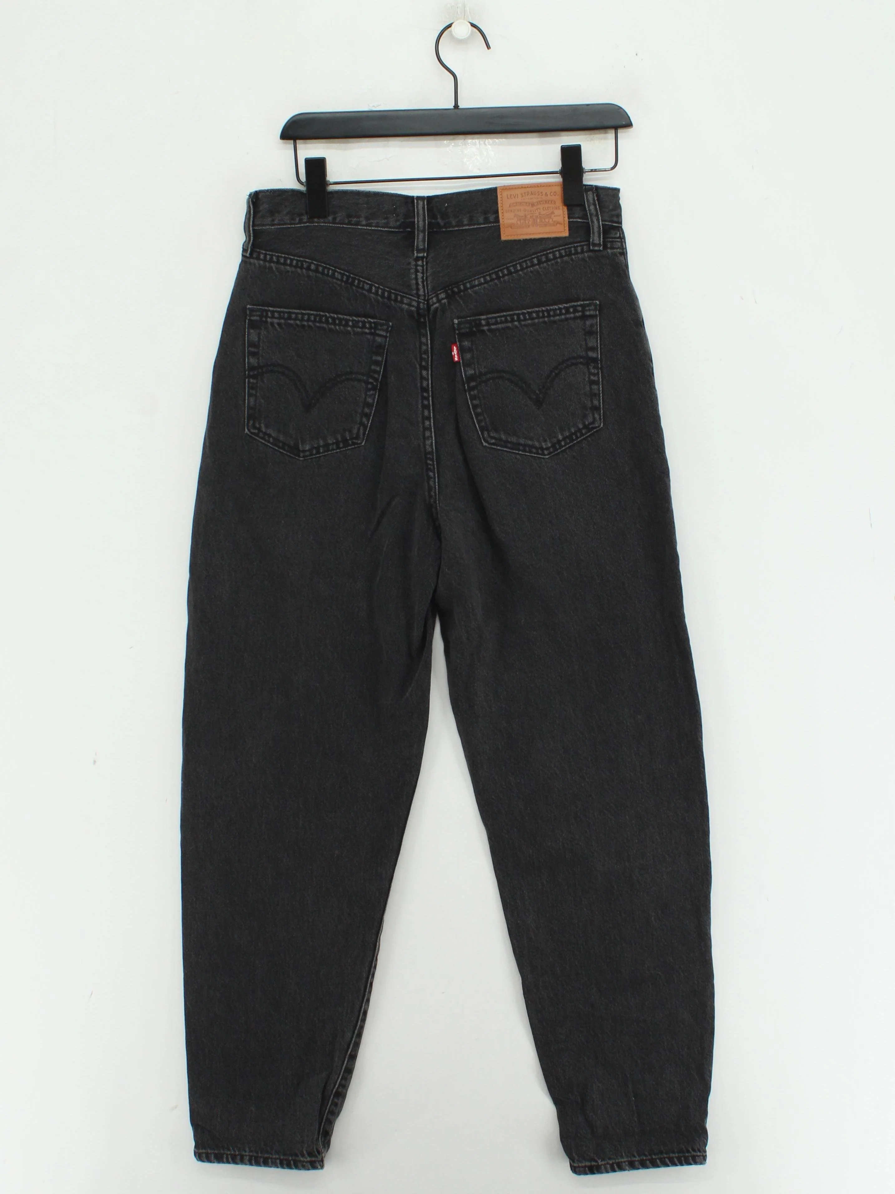 Levi’s Women's Jeans W 28 in Black Cotton with Lyocell Modal Mom - Image 2