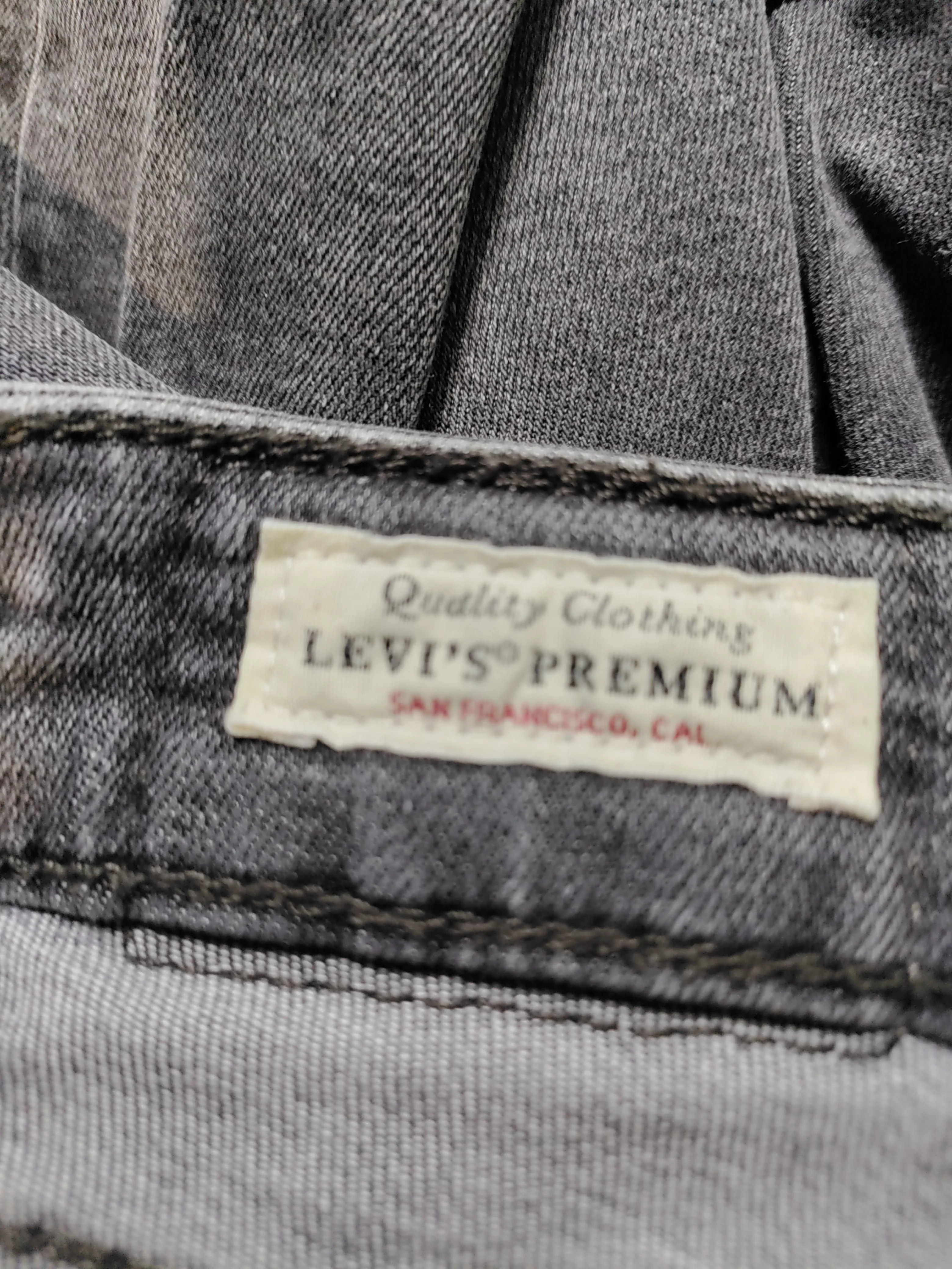 Levi’s Women's Jeans W 30 in Grey Cotton - Image 6