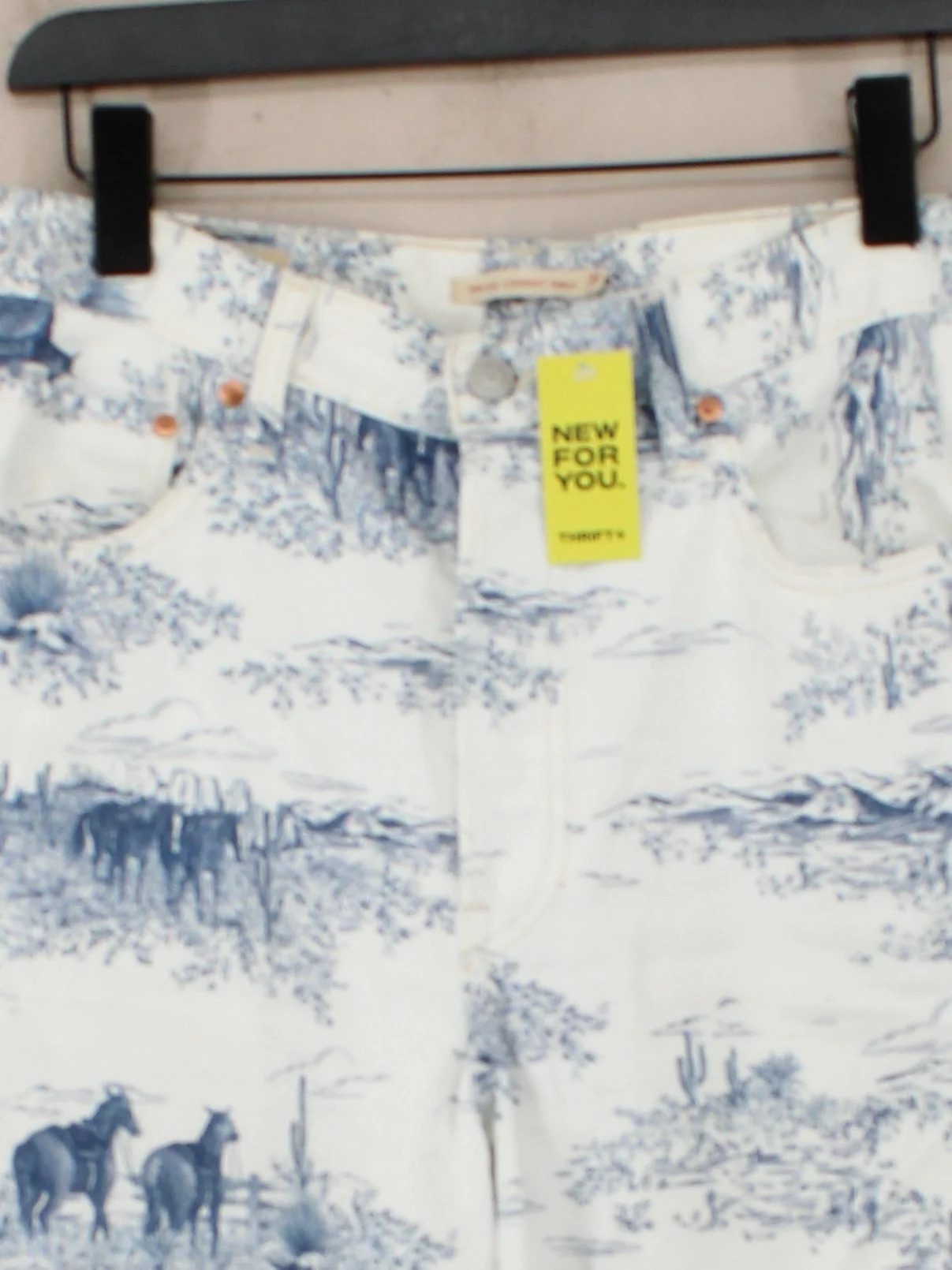 Levi’s Women's Jeans W 30 in White 100% Cotton Straight - Image 3