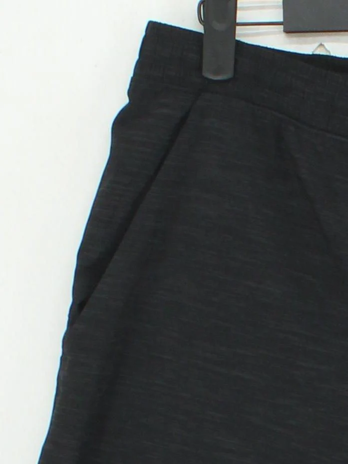 Lululemon Men's Shorts L Black Polyester with Elastane Sweat - Image 4