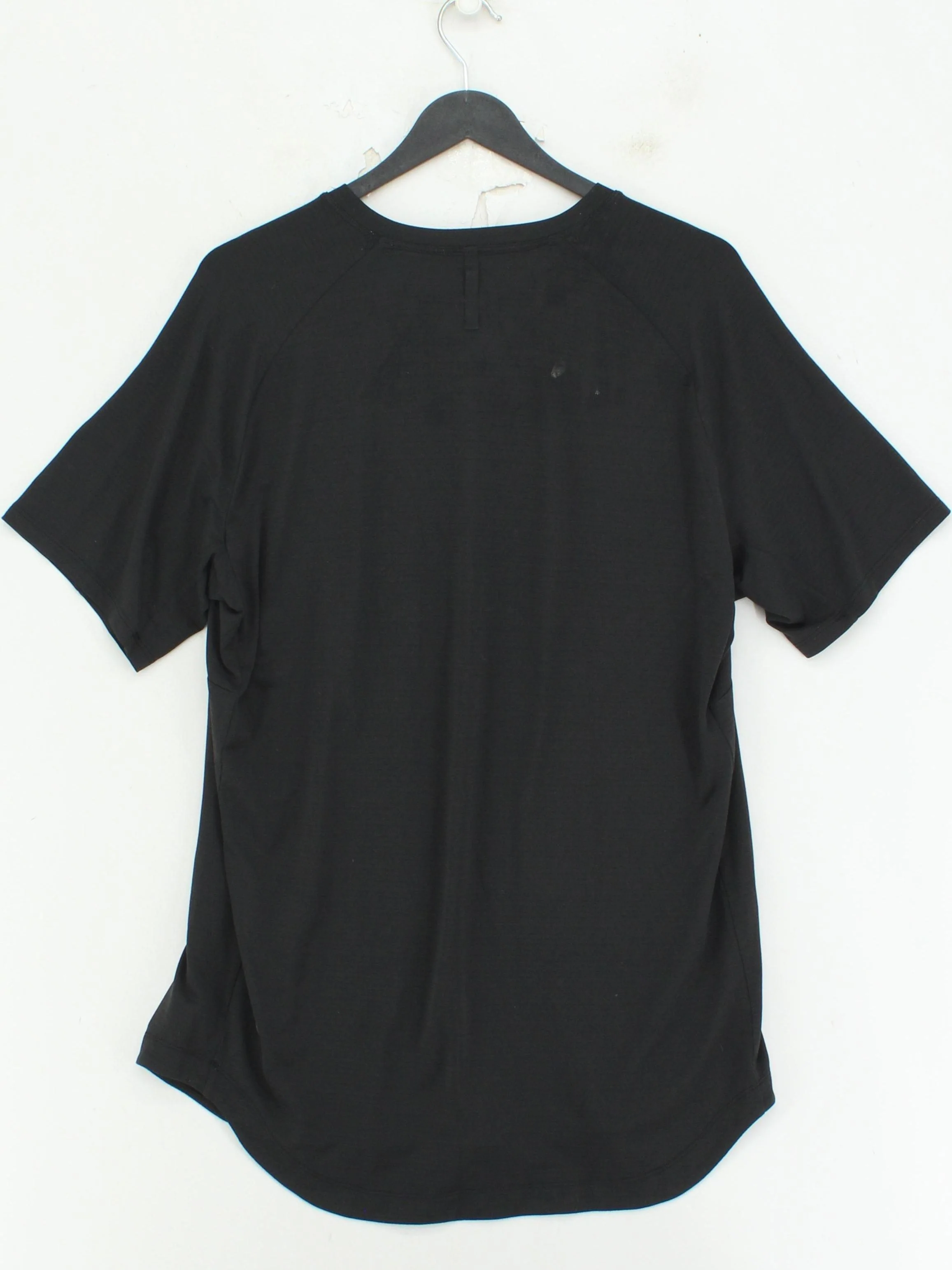 Lululemon Men's T-Shirt M Black 100% Polyester Basic - Image 2