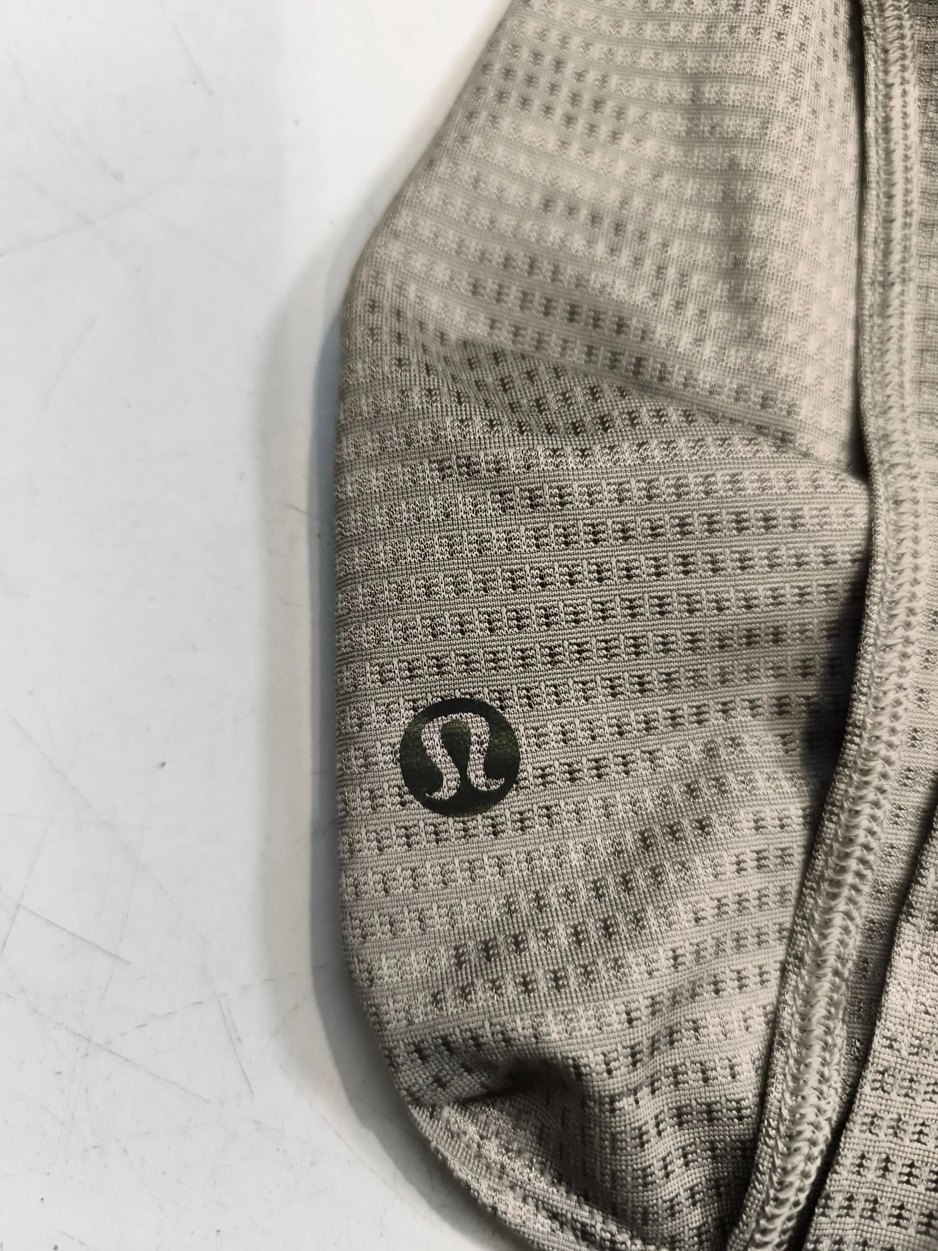 Lululemon Men's T-Shirt XXL Grey 100% Other Sleeveless Round Neck Basic - Image 5