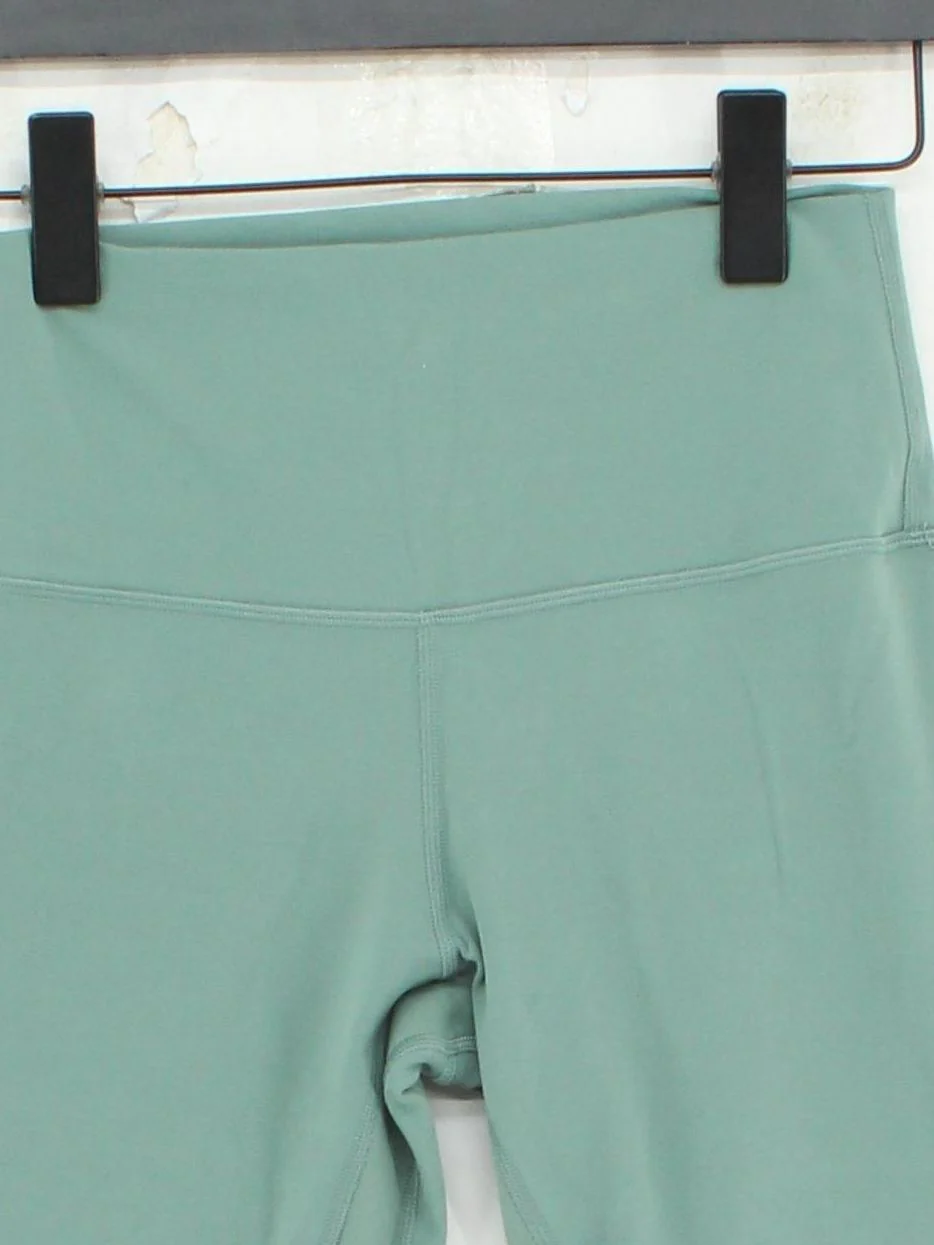 Lululemon Women's Leggings M Green Polyamide with Elastane Cropped - Image 3