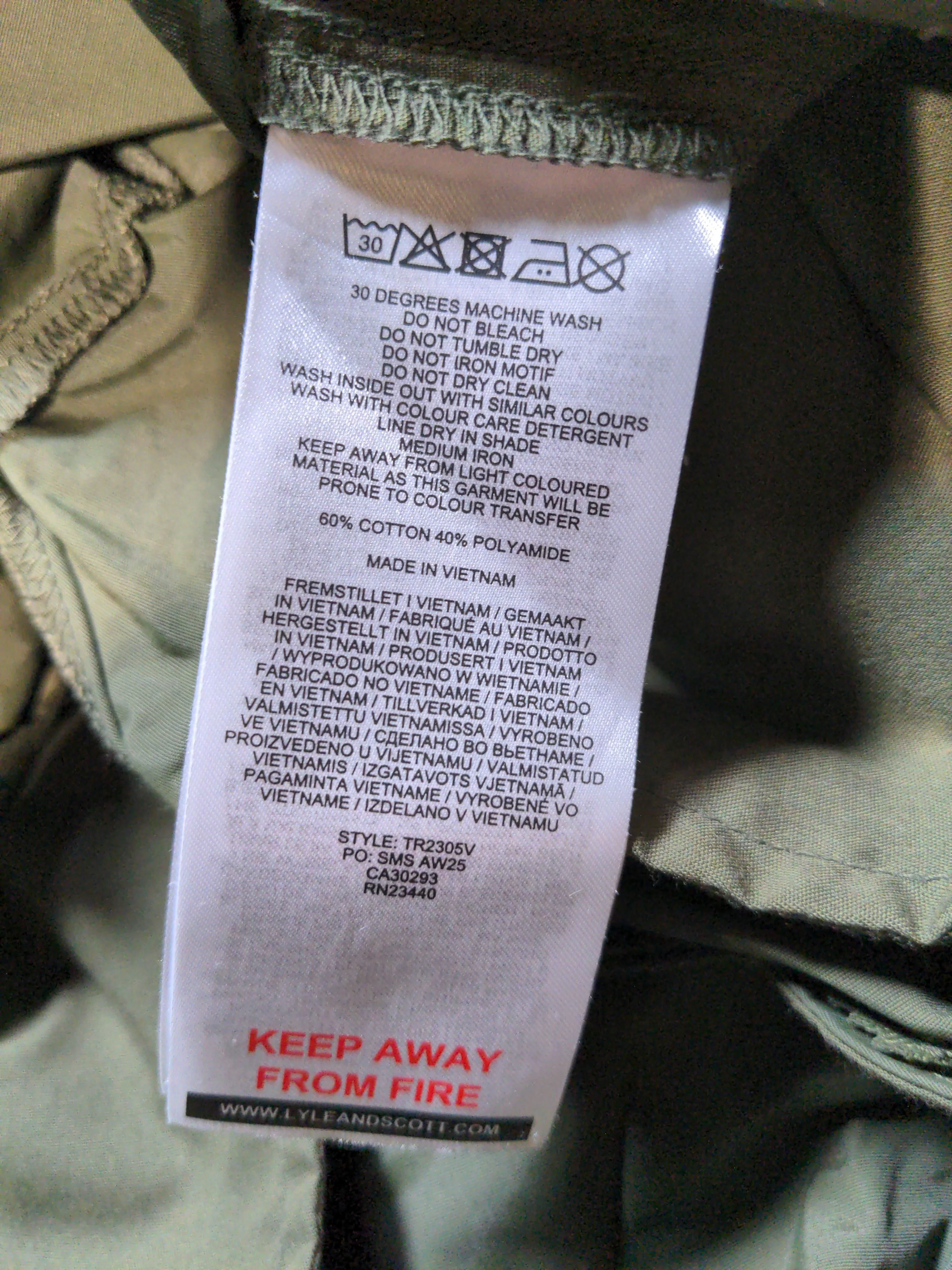 Lyle & Scott Men's Trousers W 32 in Green Cotton with Polyamide Straight Cargo - Image 6