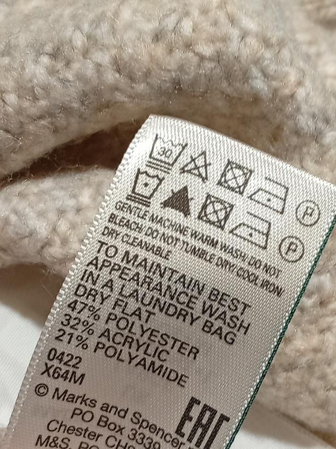 M&S Men's Jumper L Cream Polyester with Acrylic, Polyamide Round Neck Vest - Image 6