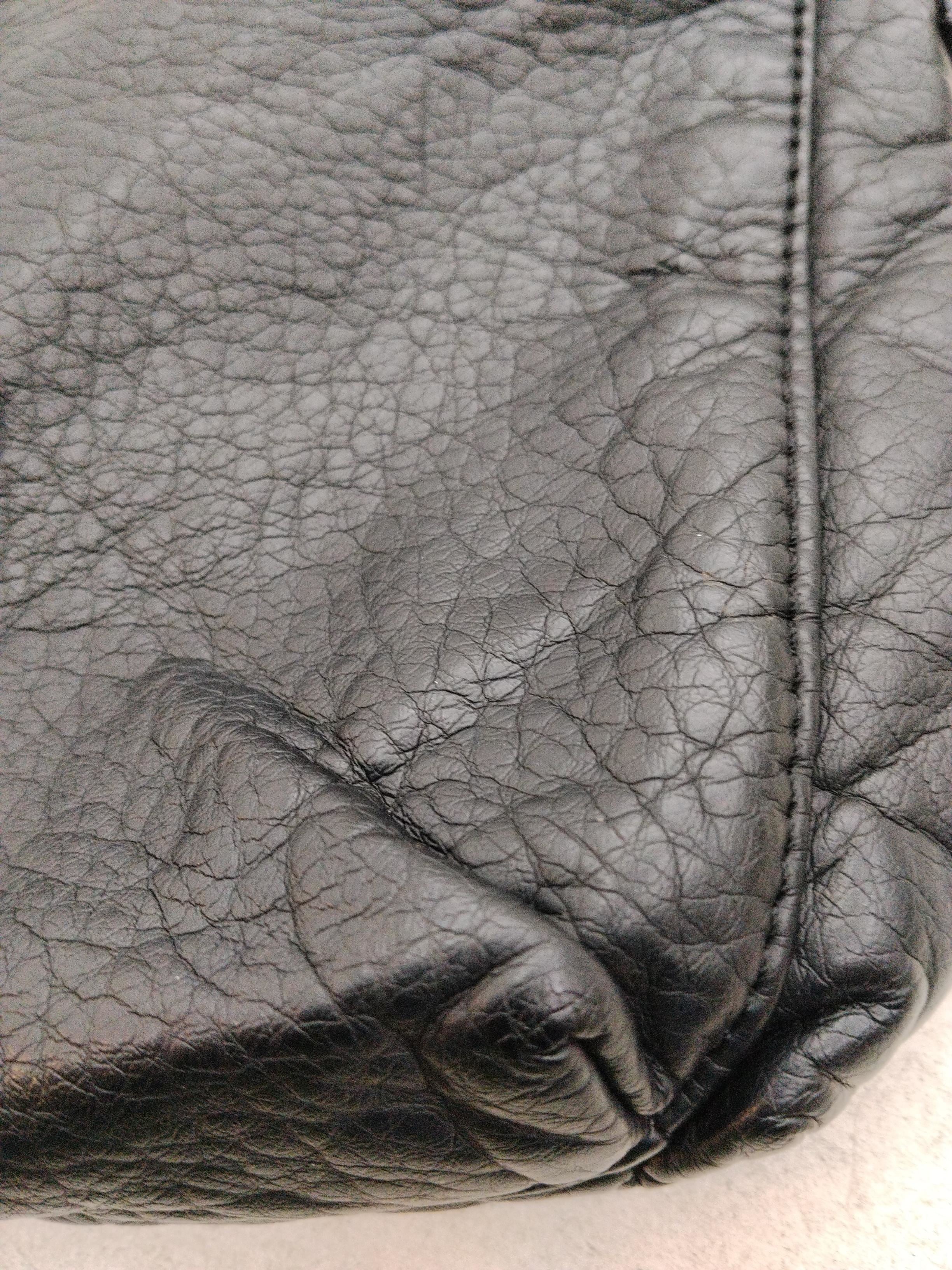 Mantaray Women's Bag Black 100% Faux Leather Crossbody - Image 3