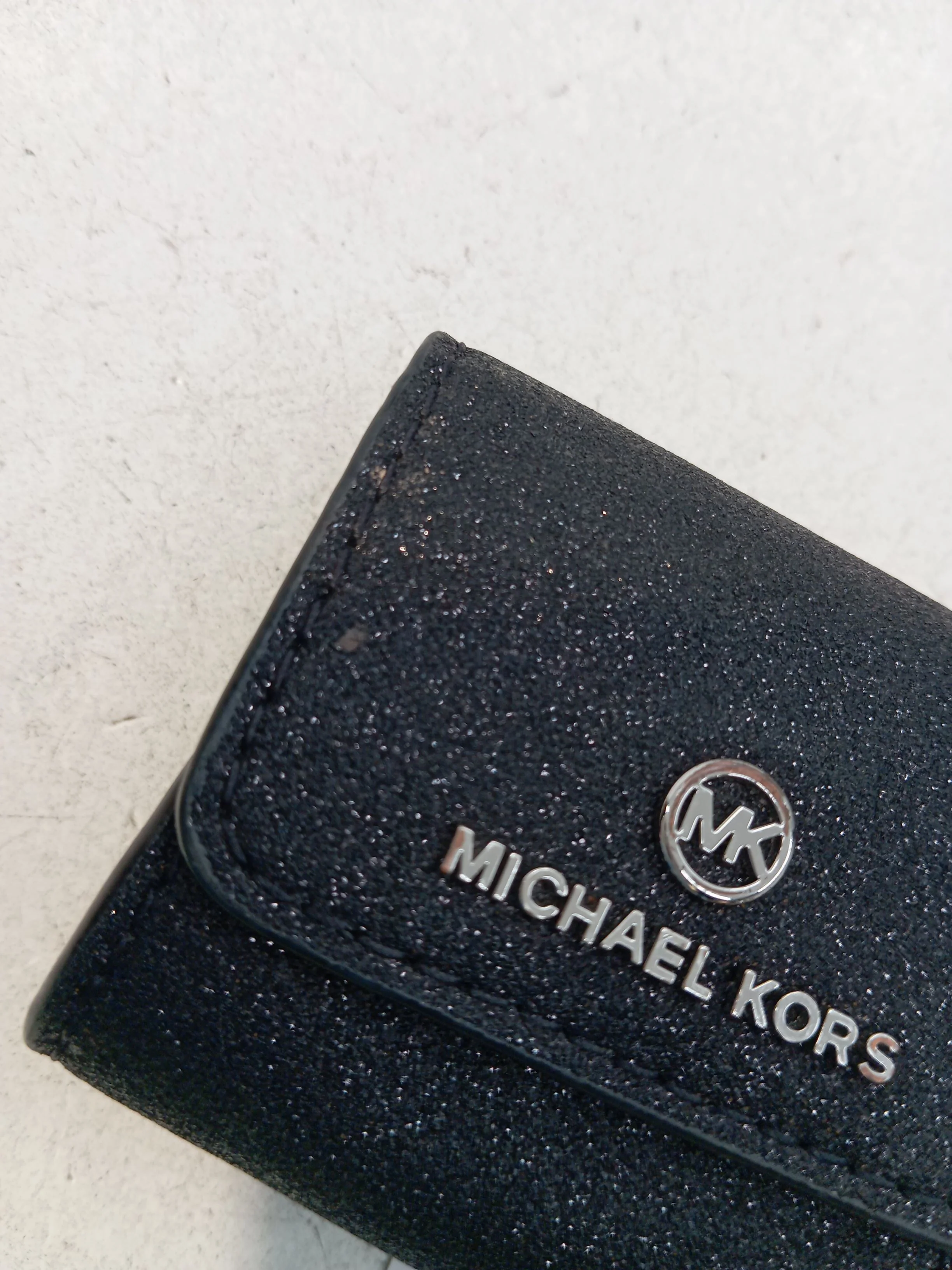 Michael Kors Women's Bag Black 100% Faux Leather Clutch - Image 5
