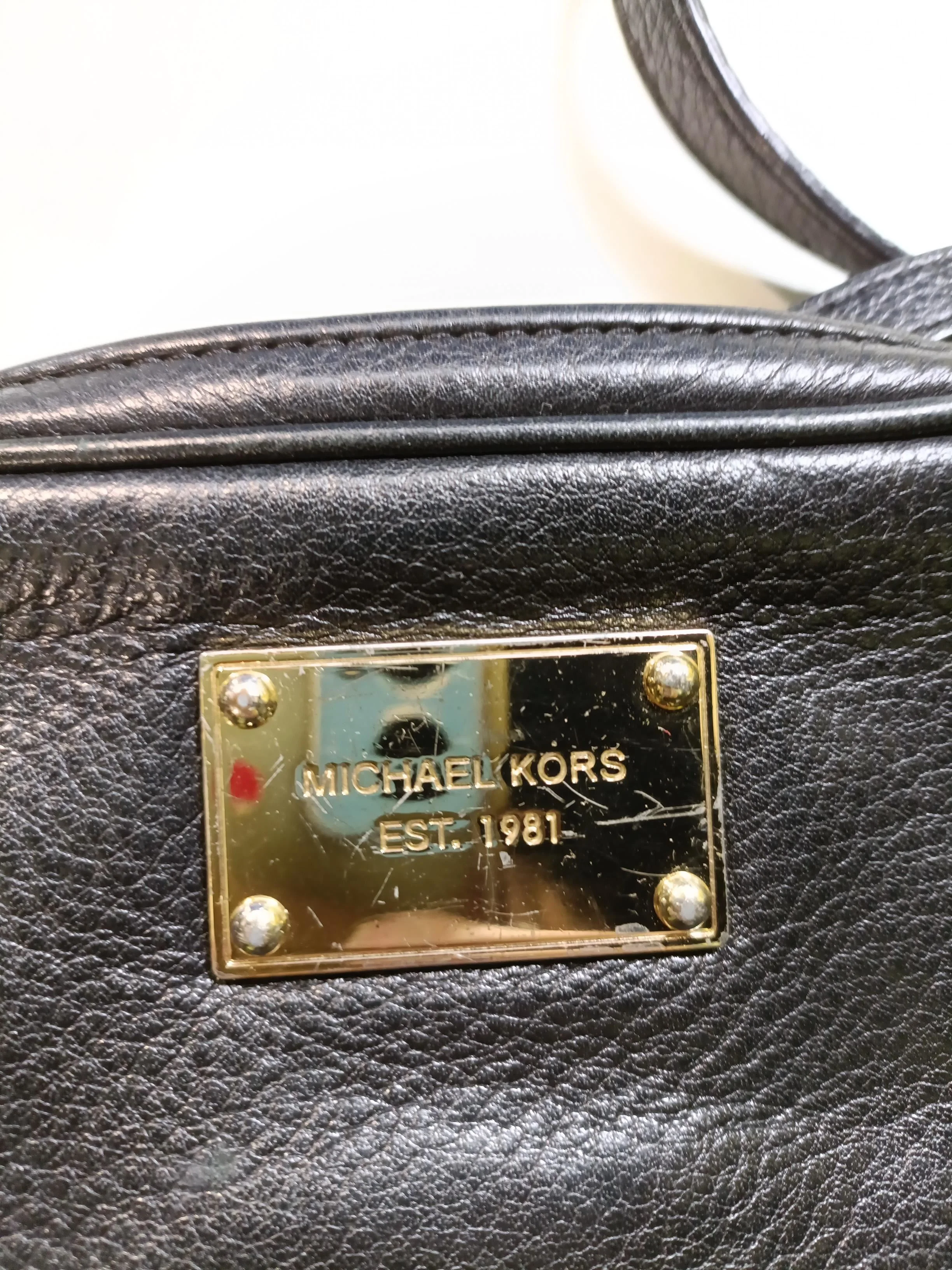 Michael Kors Women's Bag Black 100% Leather Crossbody - Image 7
