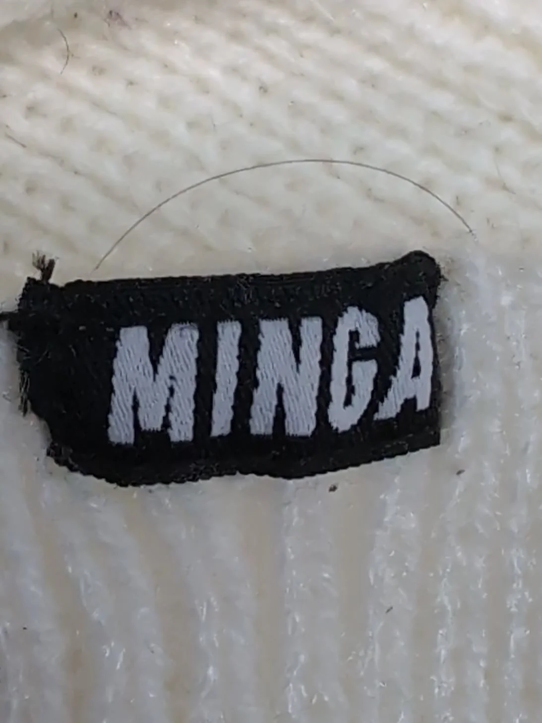 Minga Women's Gloves S White 100% Wool Arm Warmer - Image 5