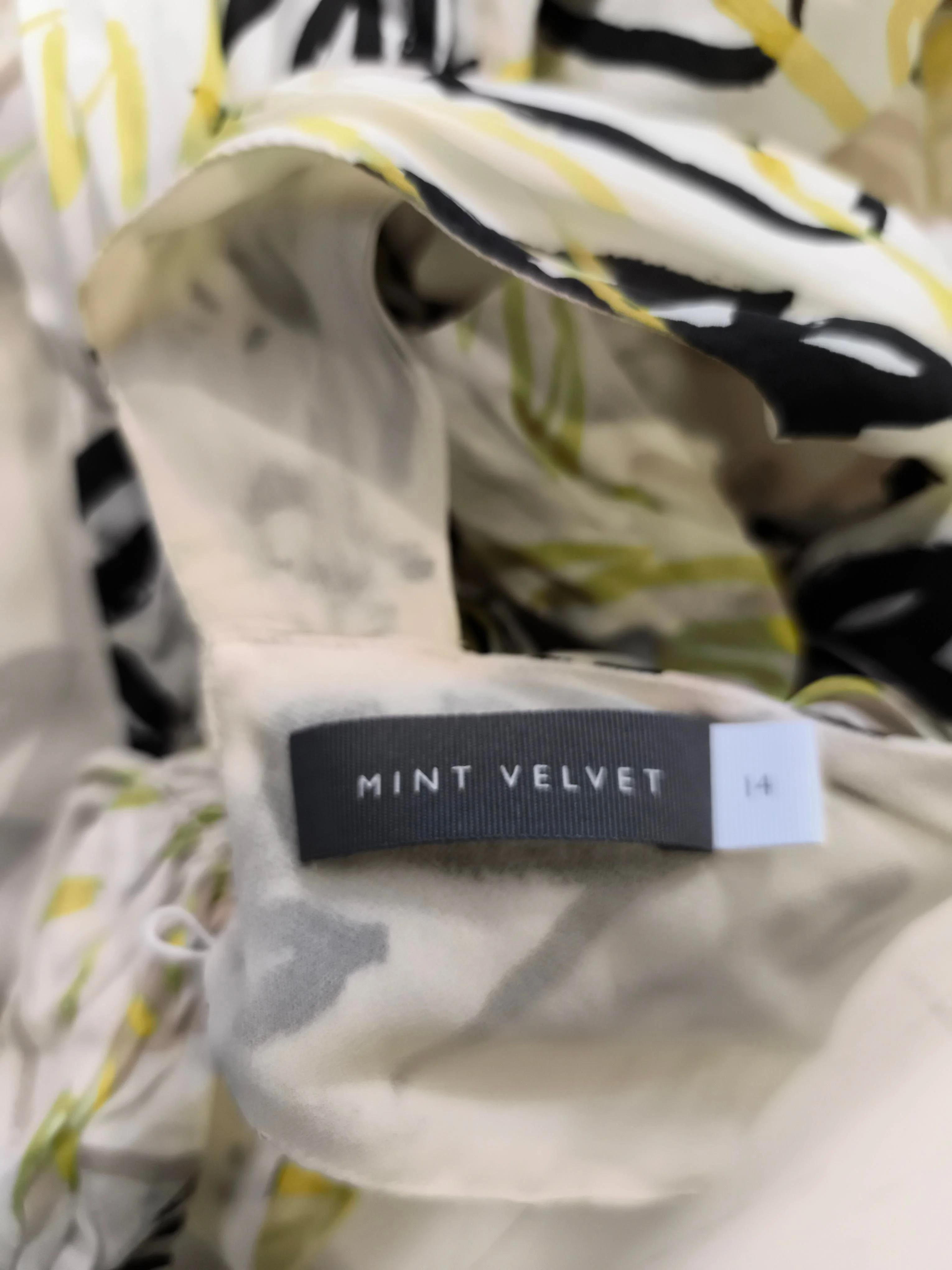 Mint Velvet A-Line Midi Dress UK14 in Multi - Image 5