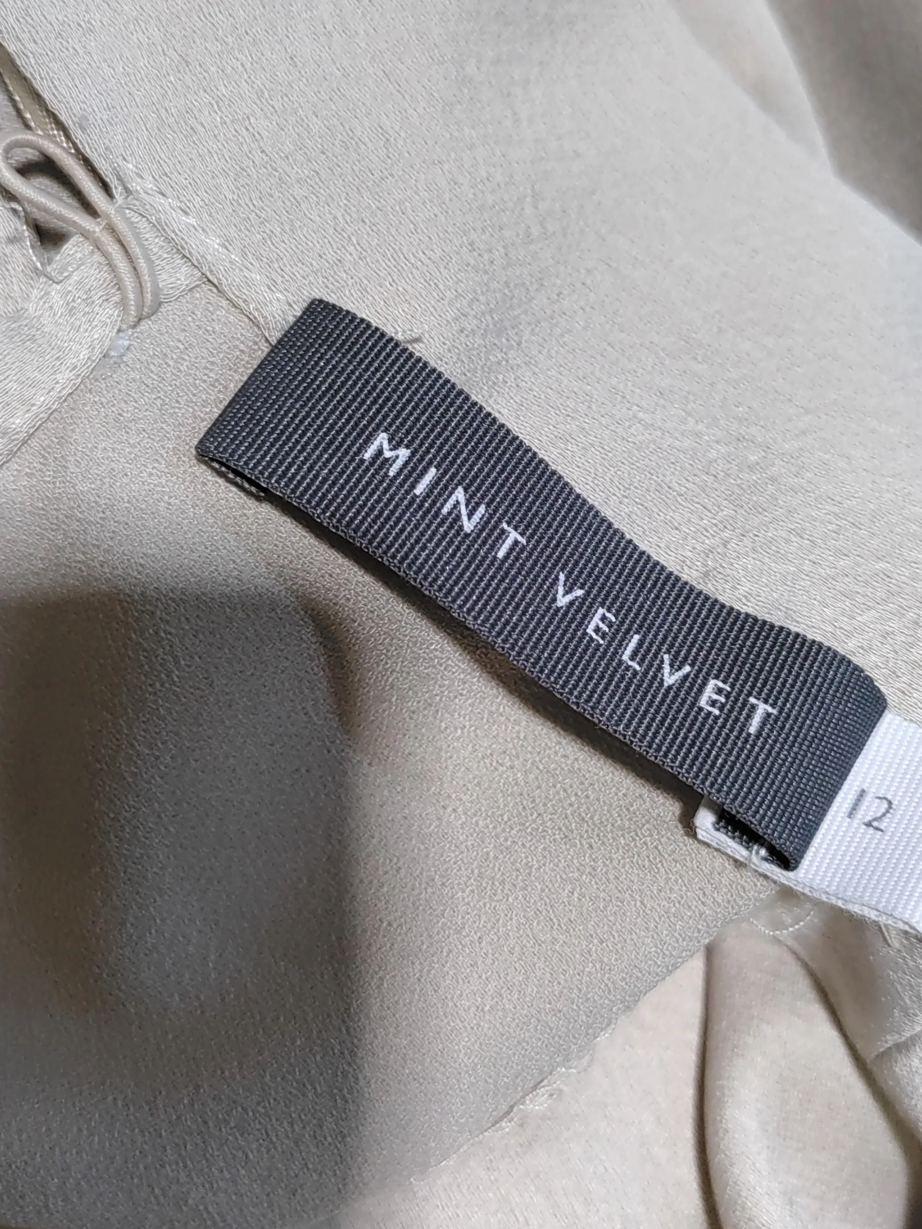 Mint Velvet Women's Top UK 12 Cream 100% Polyester Sleeveless High Neck Basic - Image 5