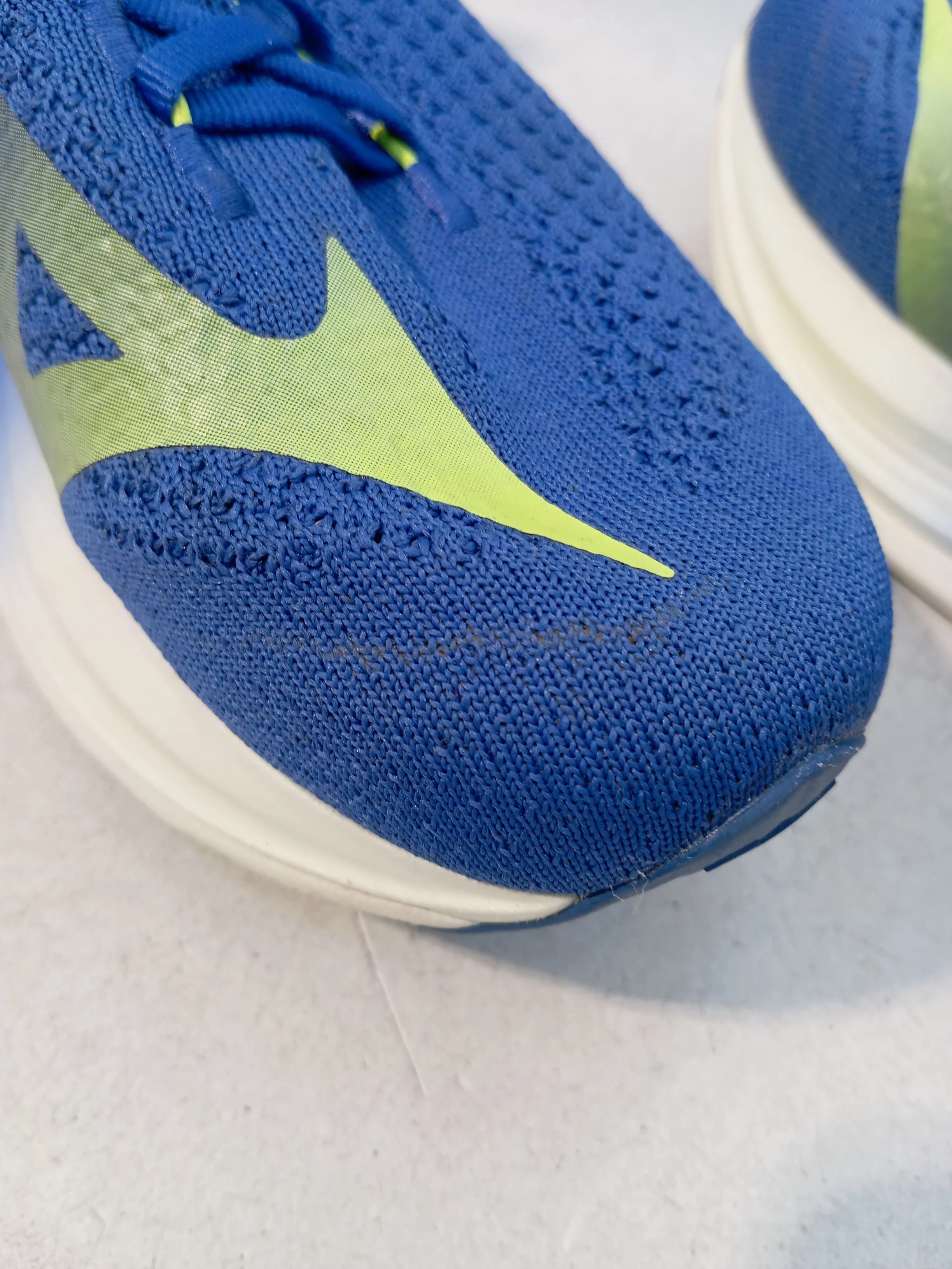 Mizuno Women's Trainers EU41 in Blue - Image 8
